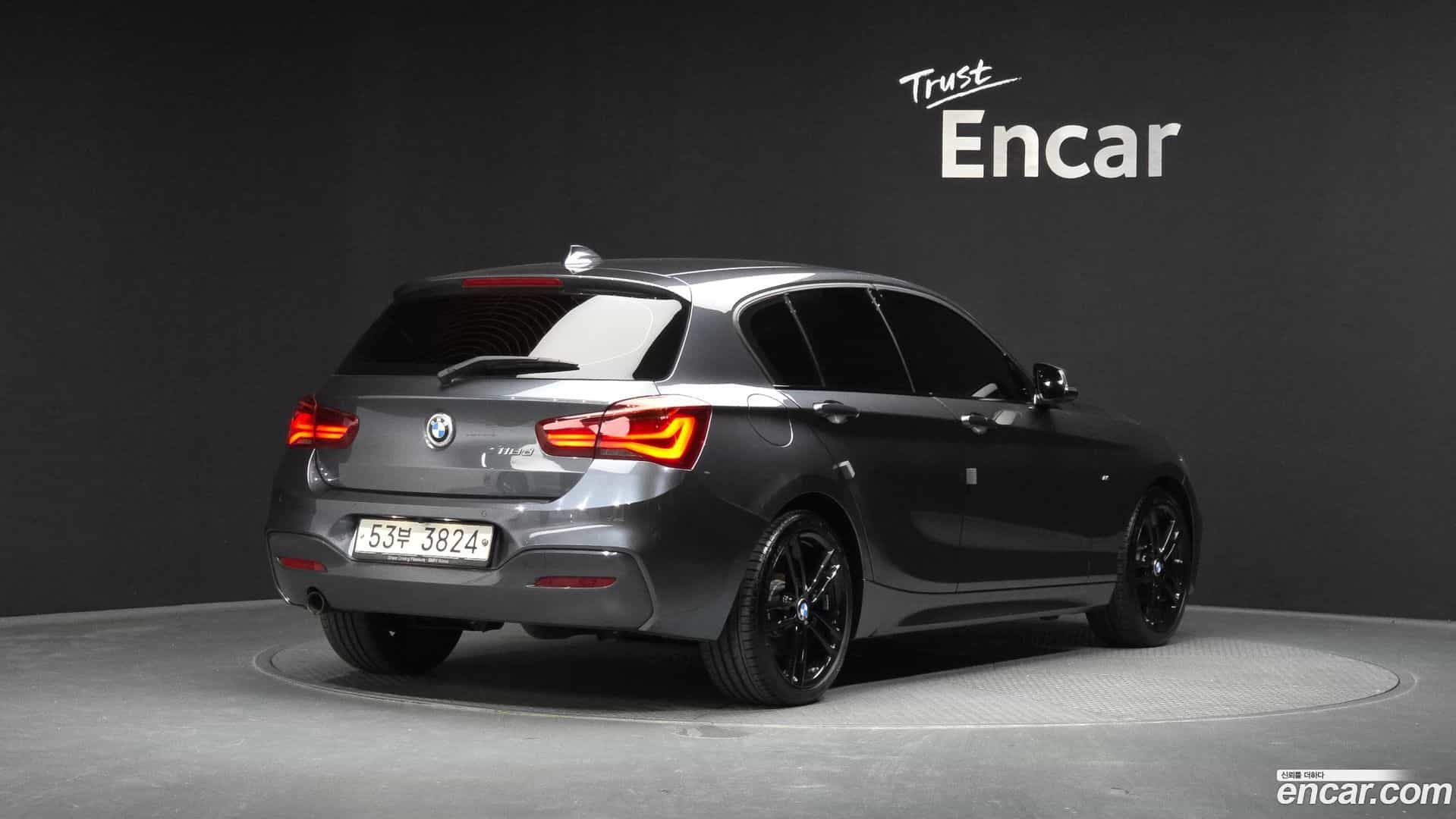 1-Series BMW 2018.3-OUTER-002