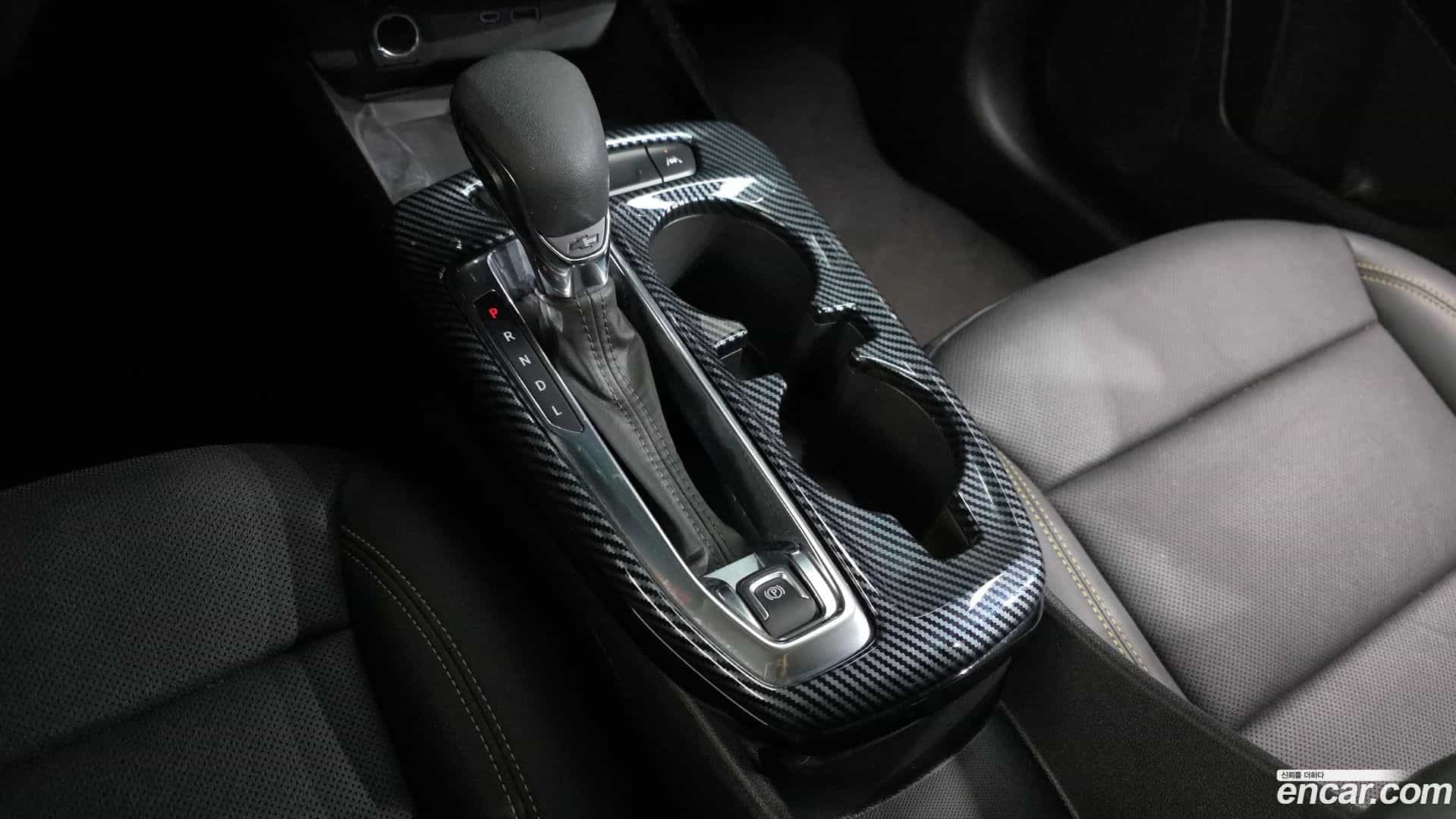 Trax Chevrolet 2023.4-INNER-009