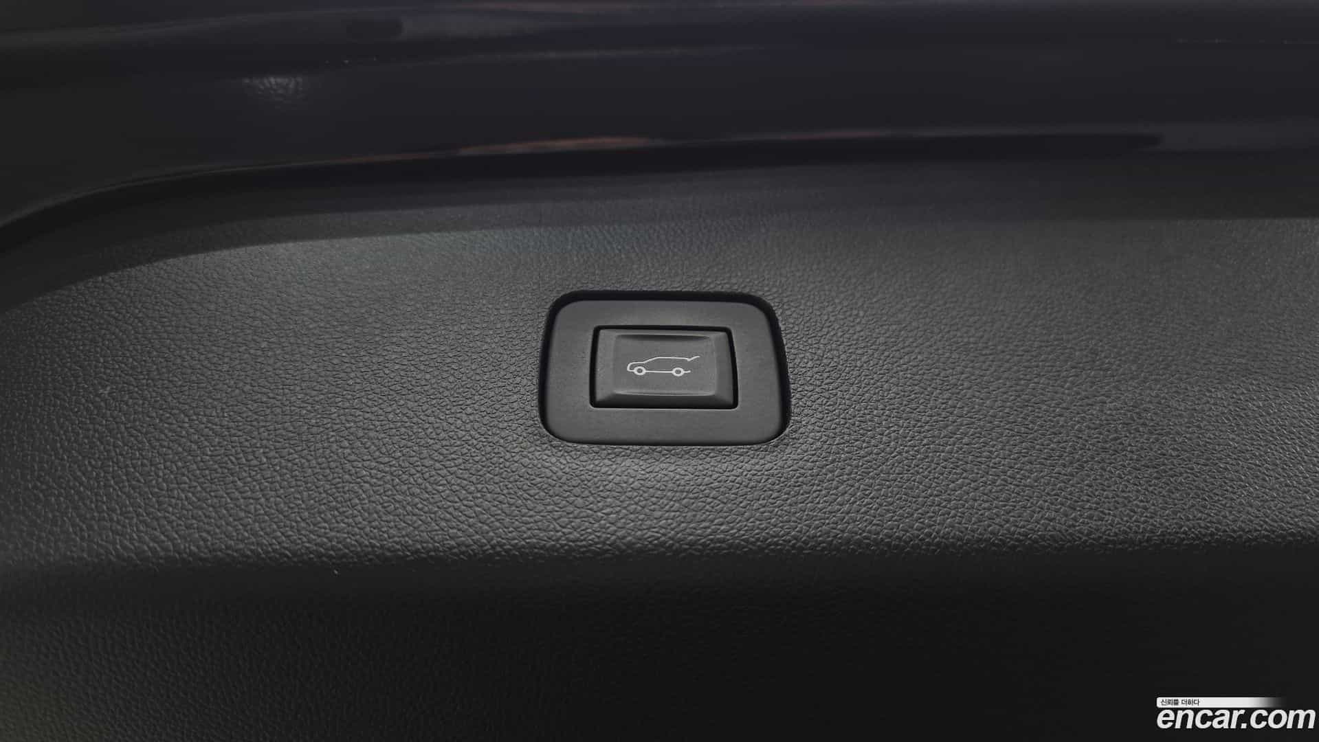 Trax Chevrolet 2023.4-OPTION-042
