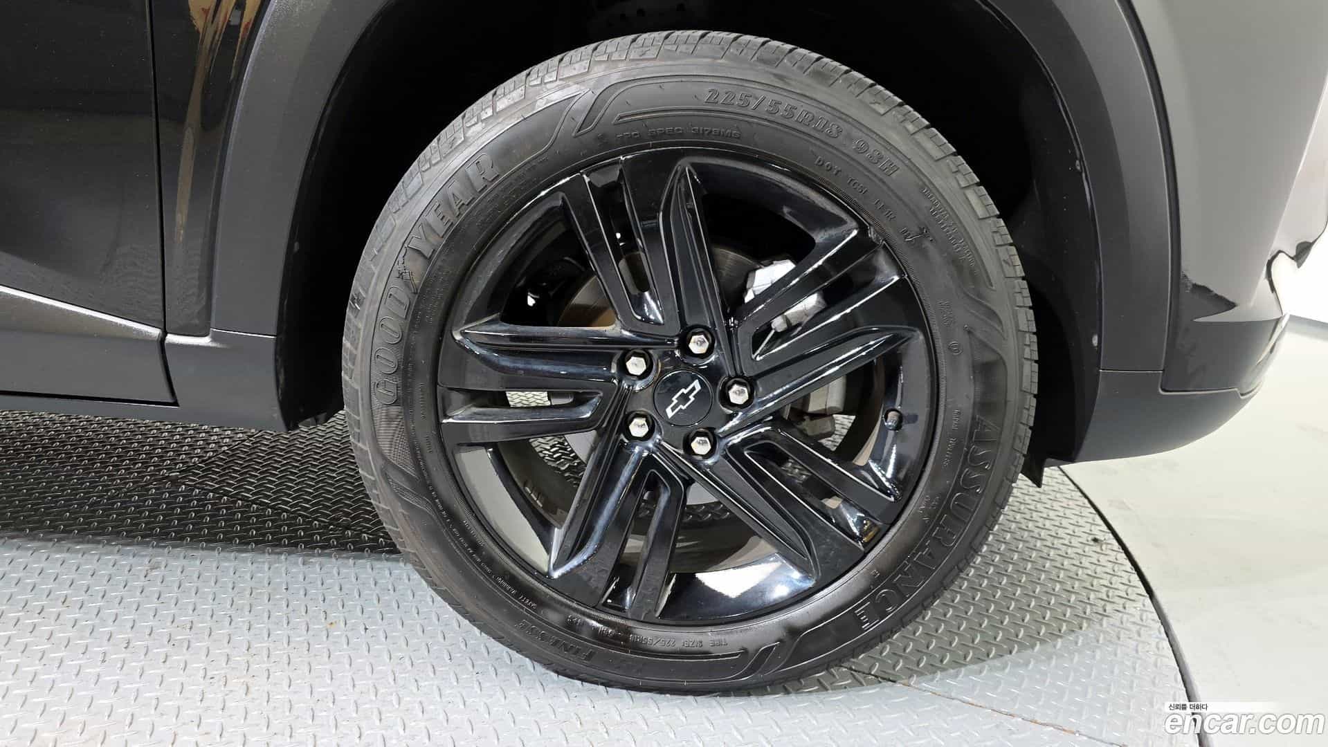 Trax Chevrolet 2023.4-OPTION-043