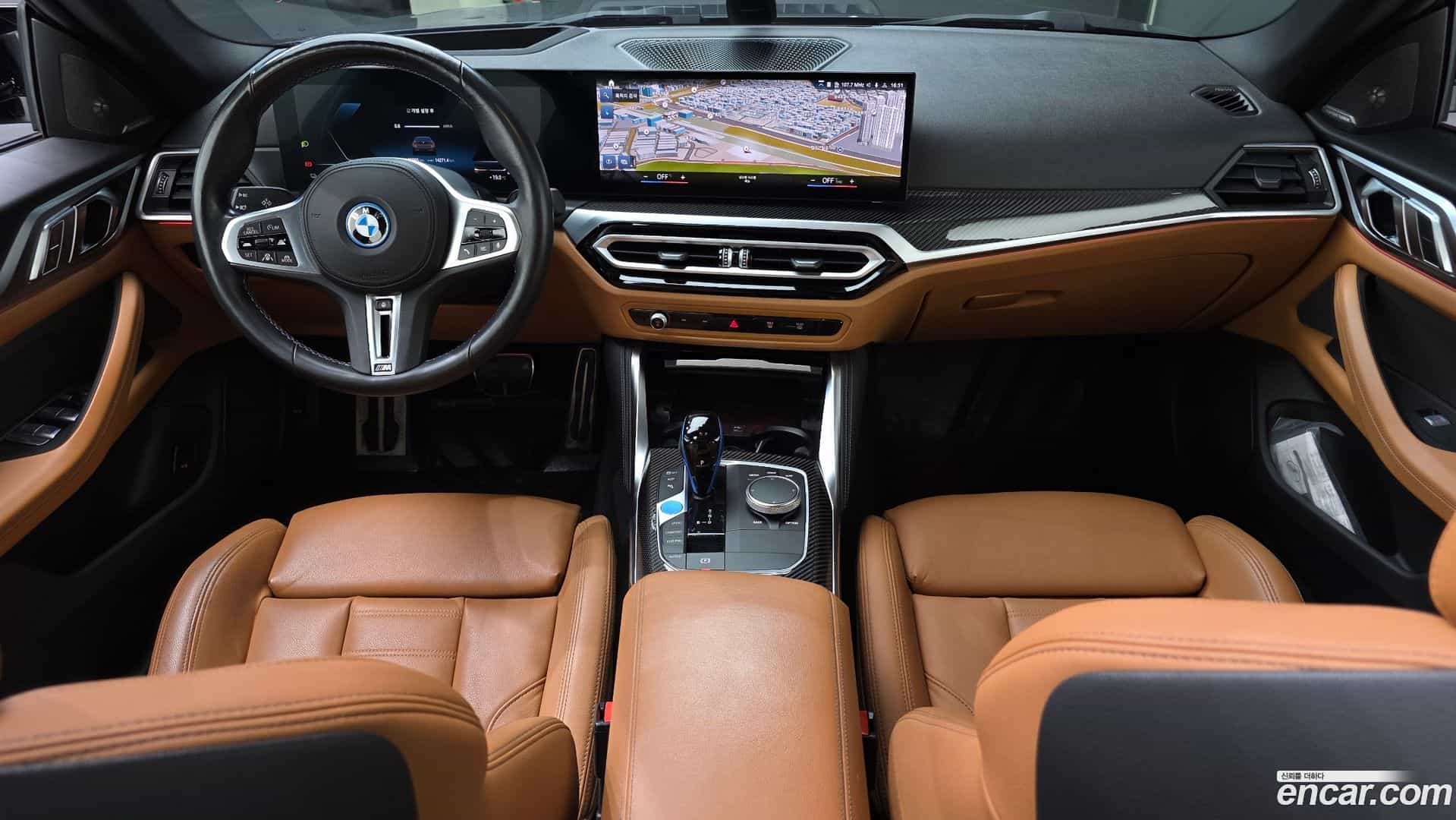 i4 BMW 2023.1-INNER-007