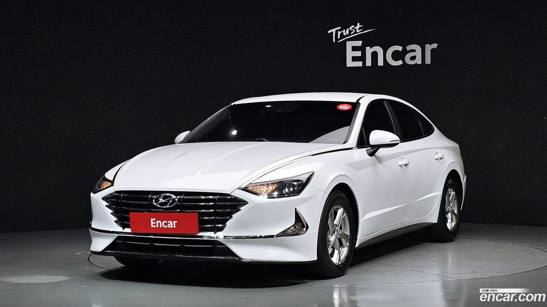 Main__Slider__Photo:Sonata Hyundai 2019.8-0