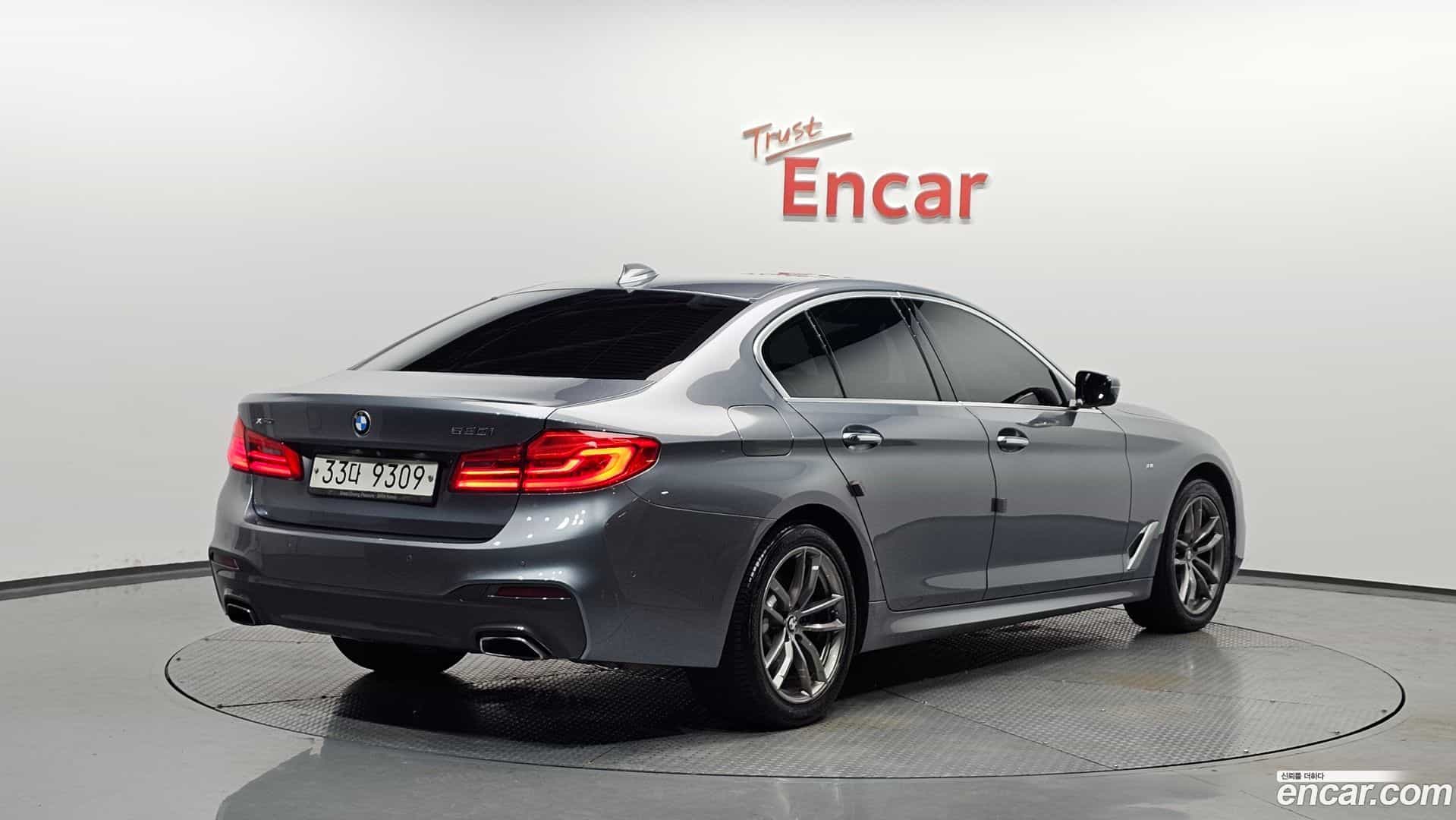 5-Series BMW 2018.2-OUTER-002