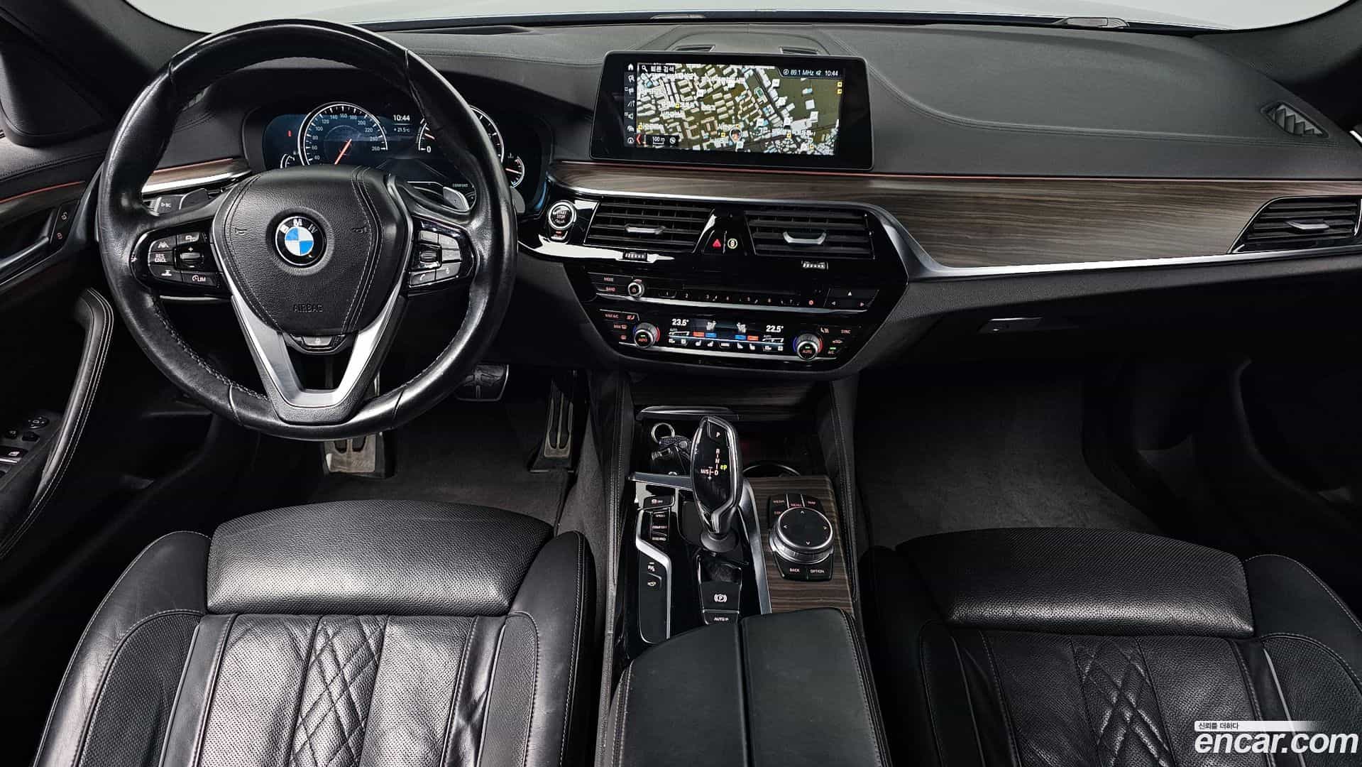 5-Series BMW 2018.2-INNER-007
