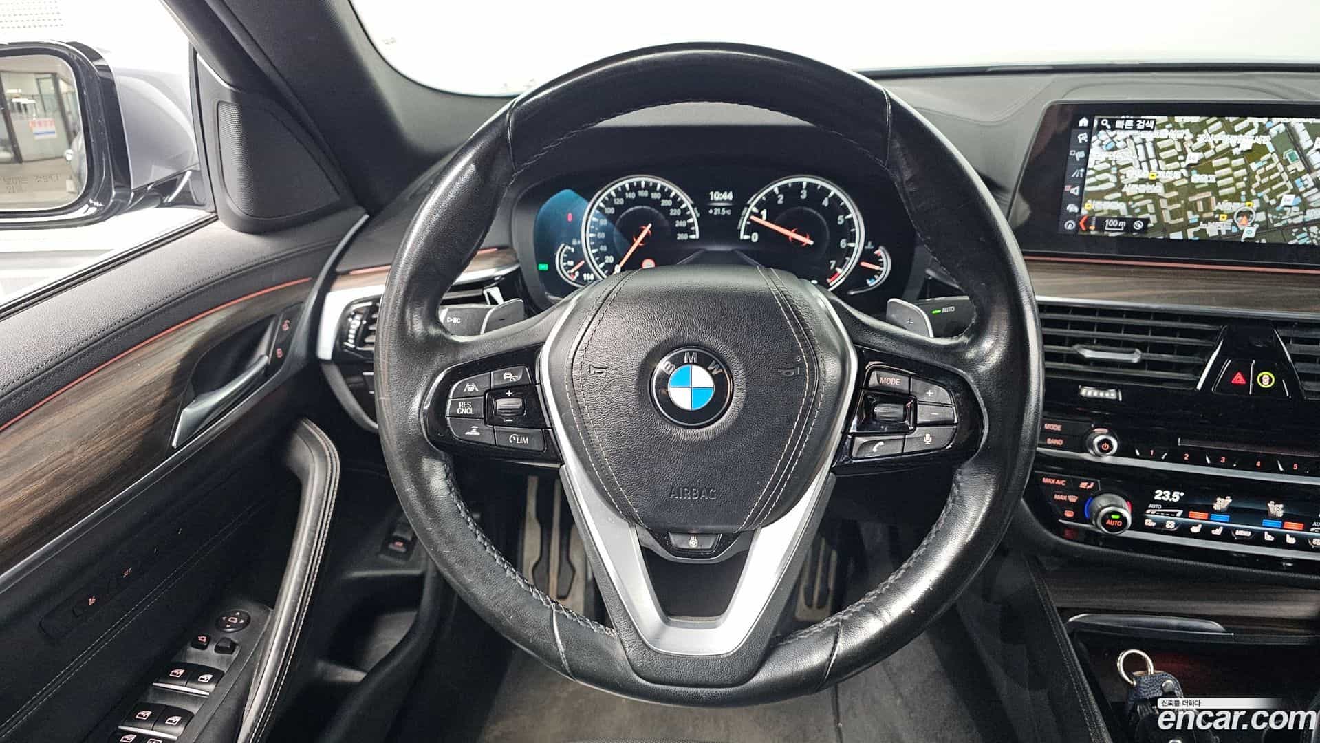 5-Series BMW 2018.2-OPTION-016