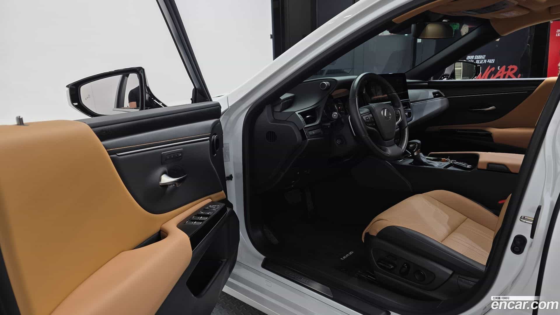 ES Lexus 2024.9-INNER-010