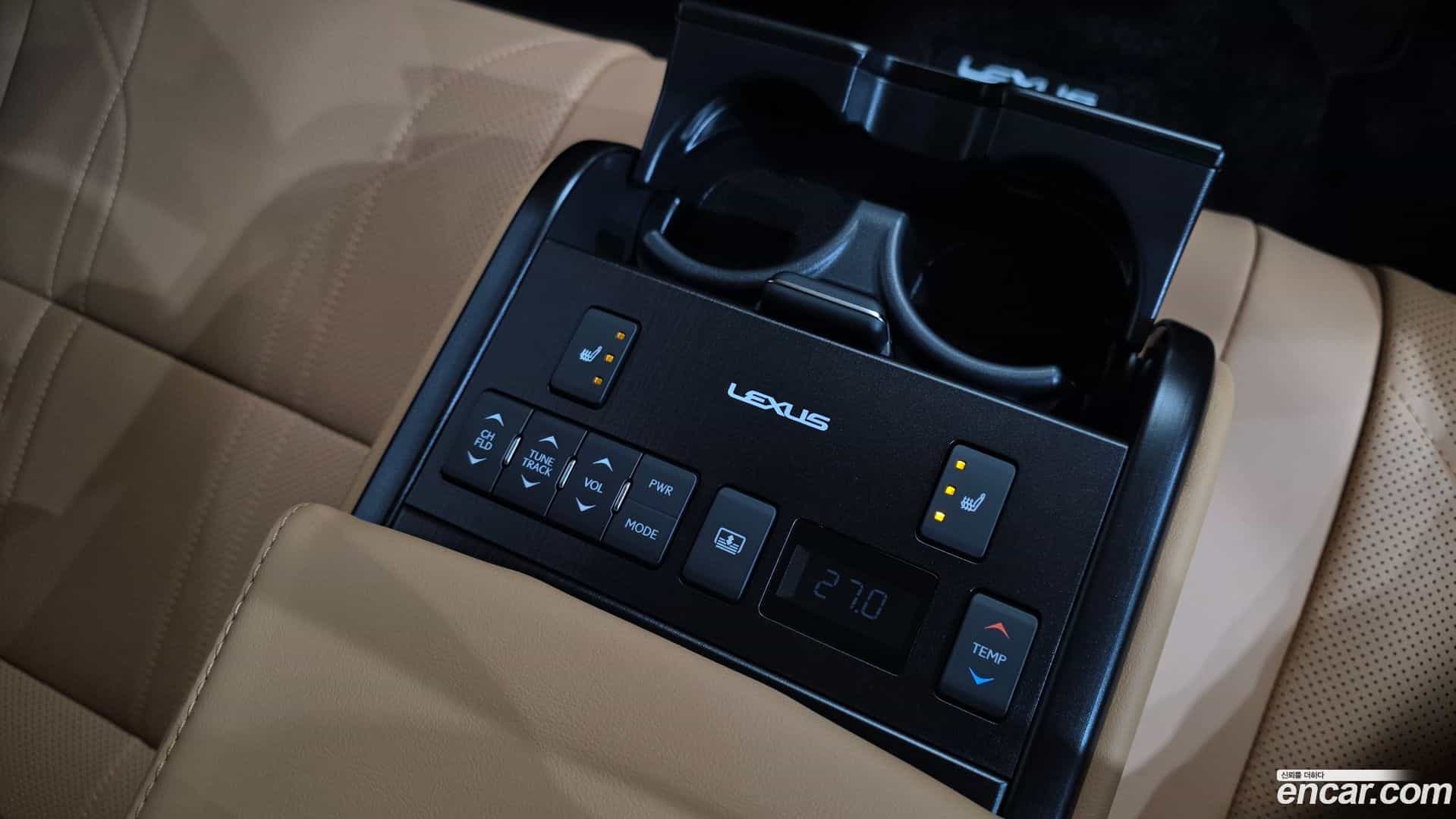 ES Lexus 2024.9-OPTION-022