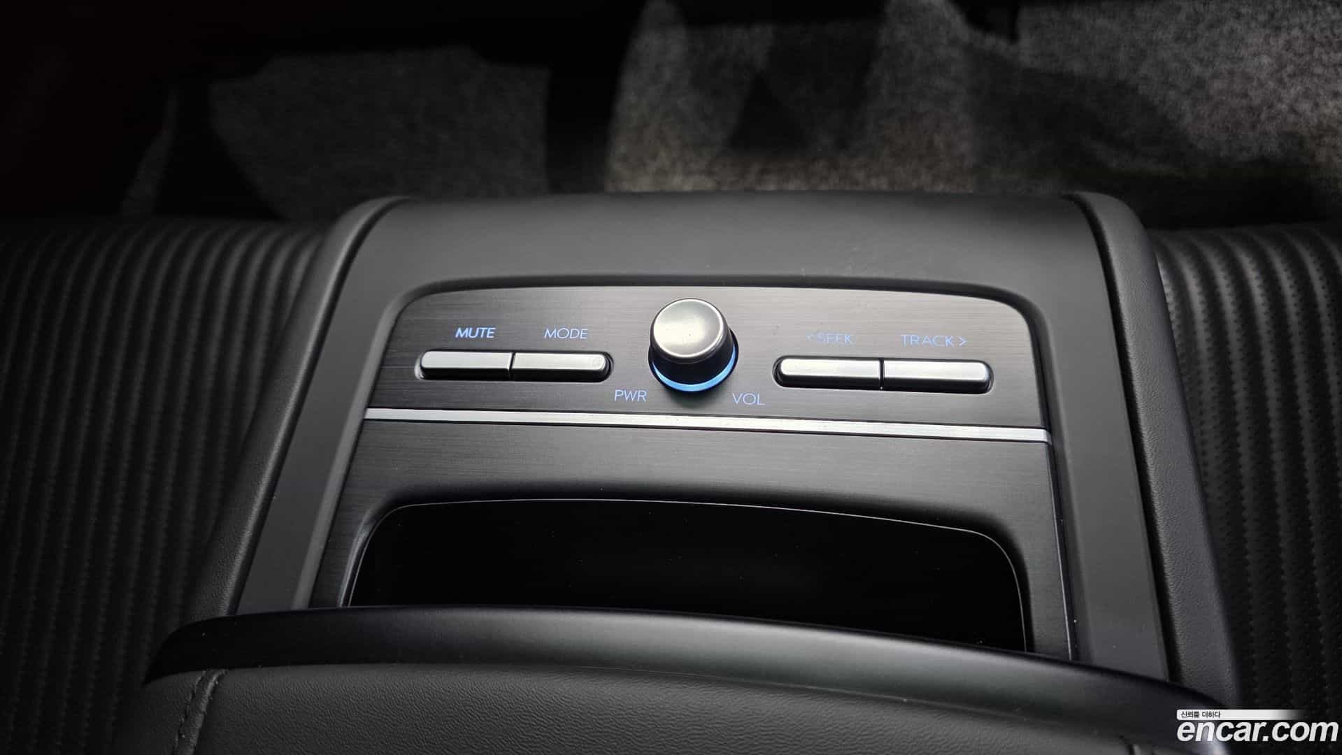 Grandeur Hyundai 2023.0-OPTION-017