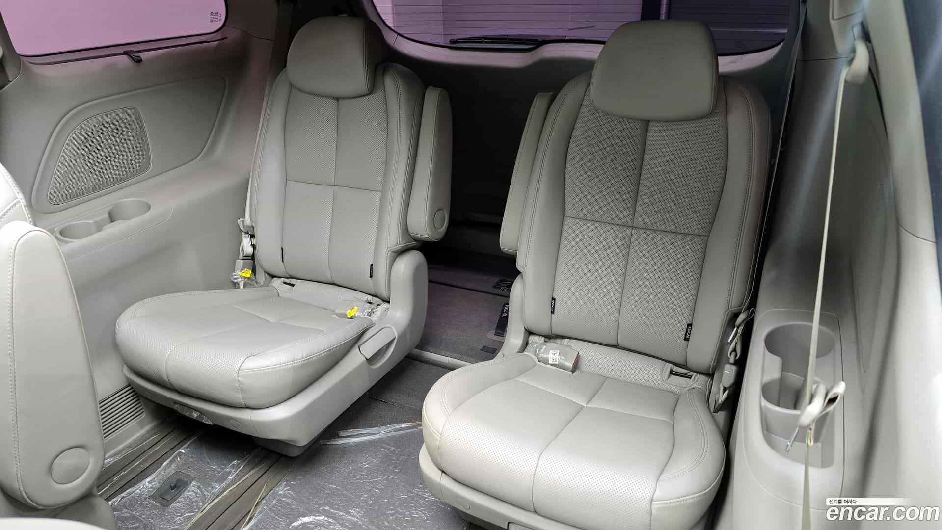 Canival Kia 2019.5-INNER-036