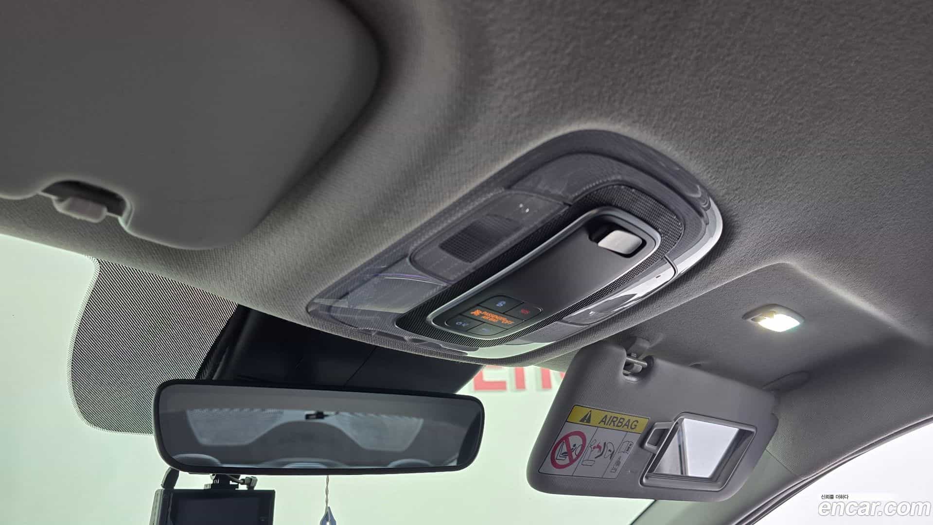 AVANTE Hyundai 2020.6-OPTION-022
