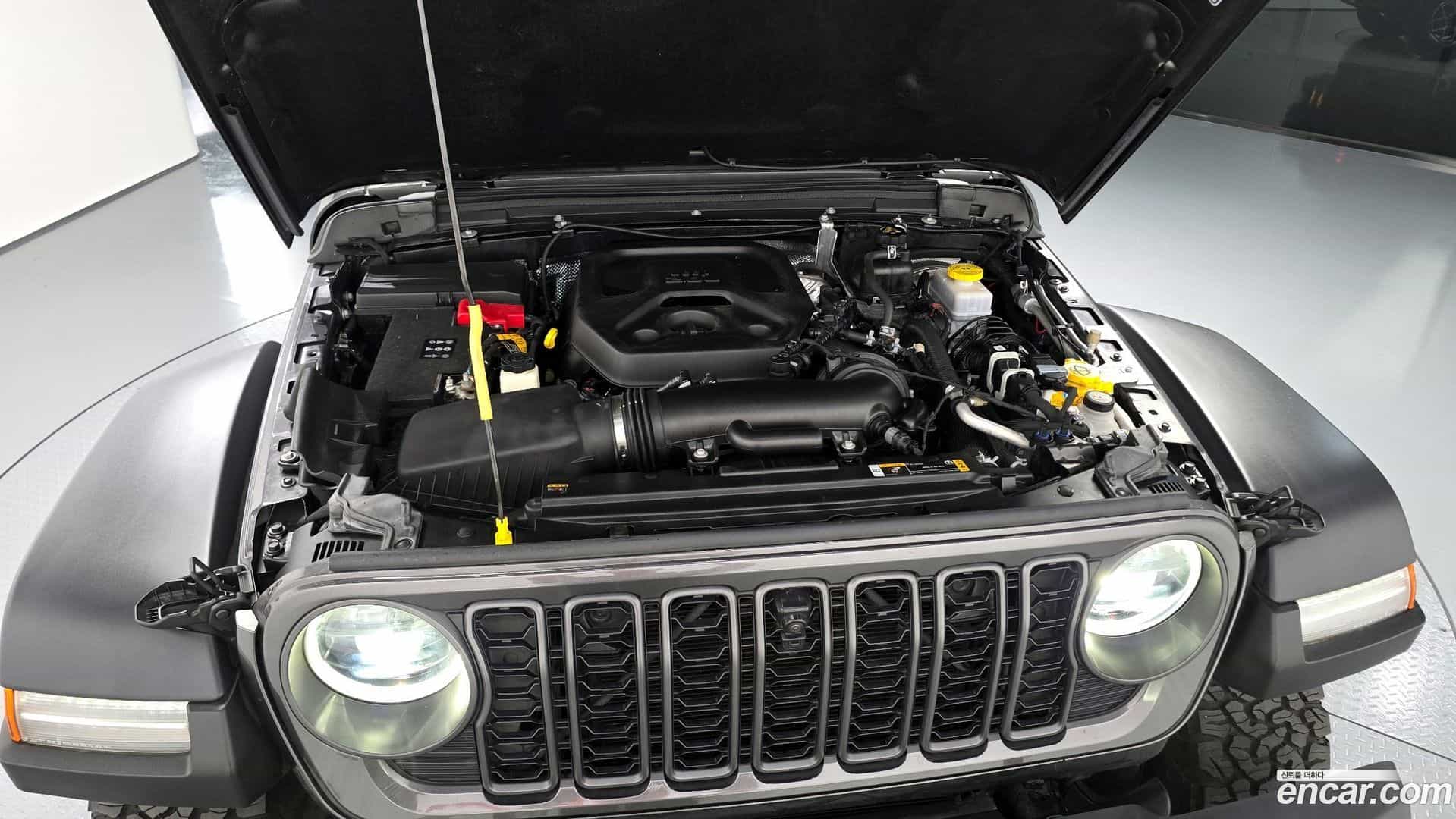 Wrangler Jeep 2024.5-OUTER-006