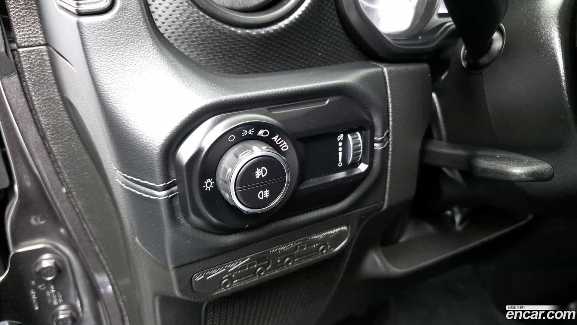 Wrangler Jeep 2024.5-OPTION-041