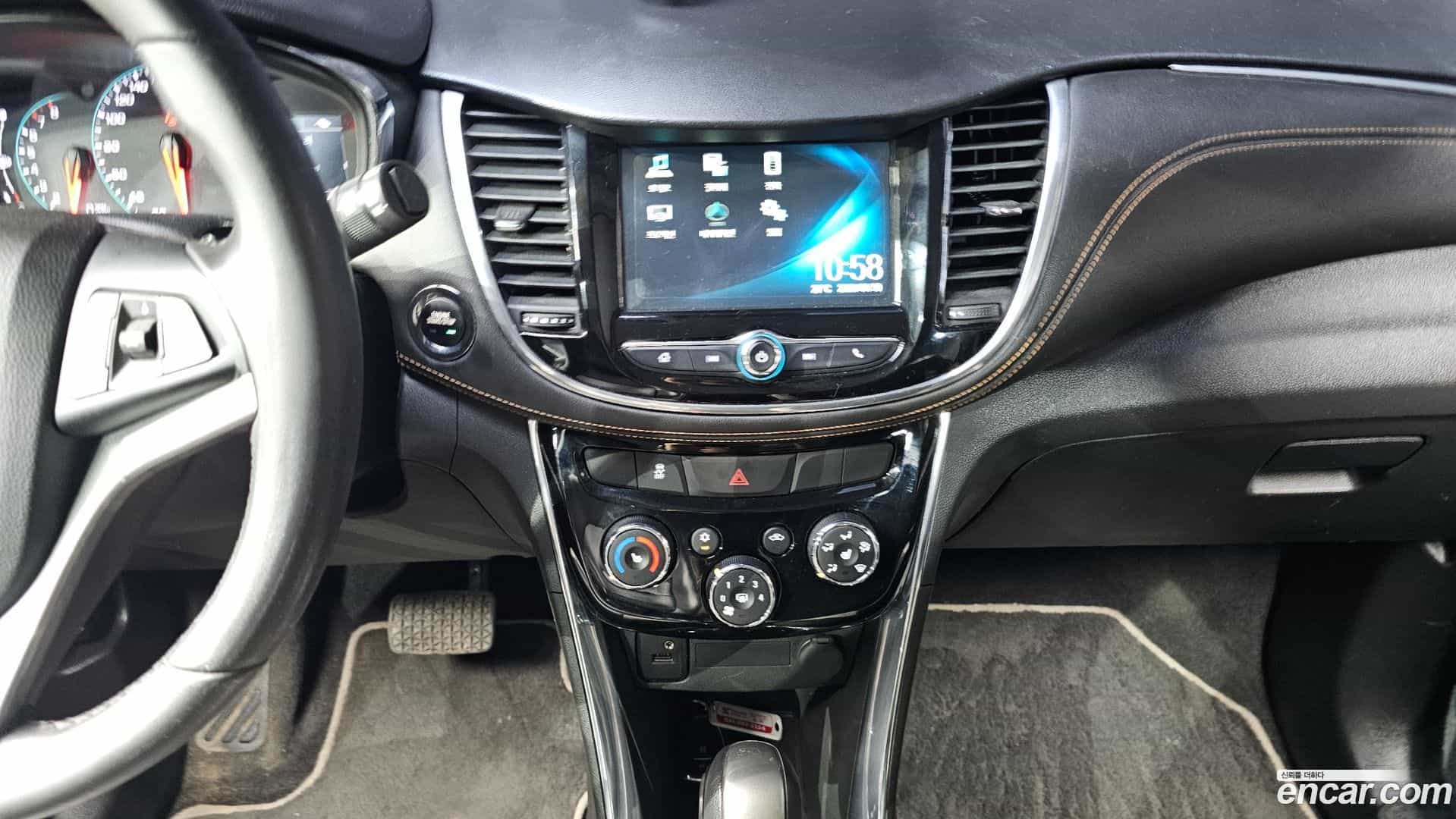 Trax Chevrolet 2018.1-OPTION-016