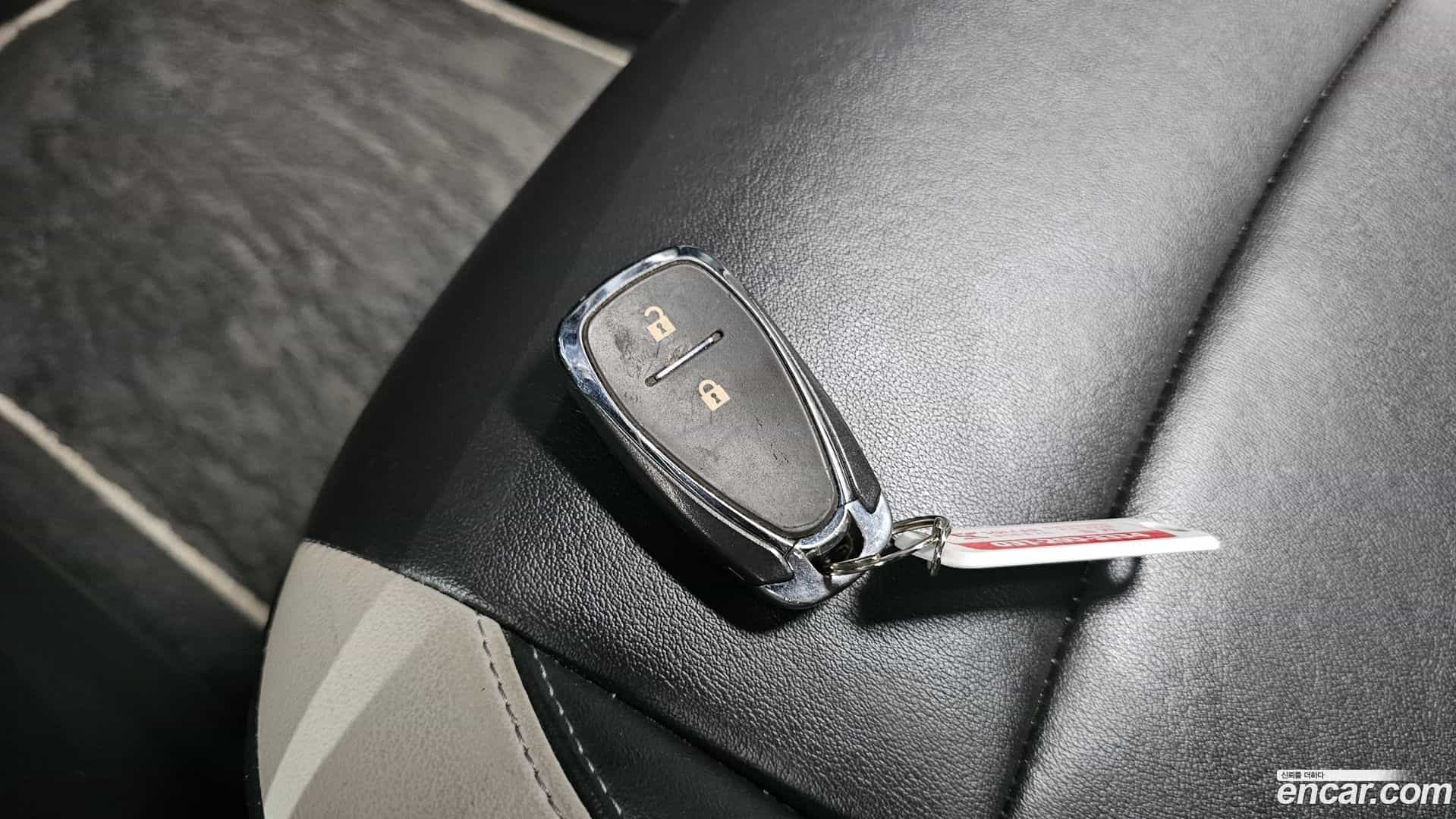 Trax Chevrolet 2018.1-OPTION-022