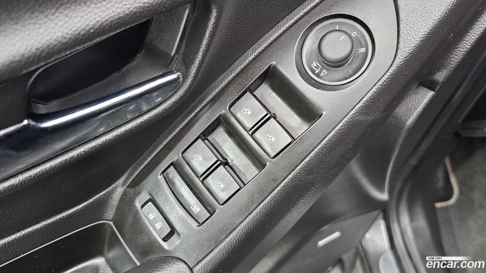 Trax Chevrolet 2018.1-OPTION-041