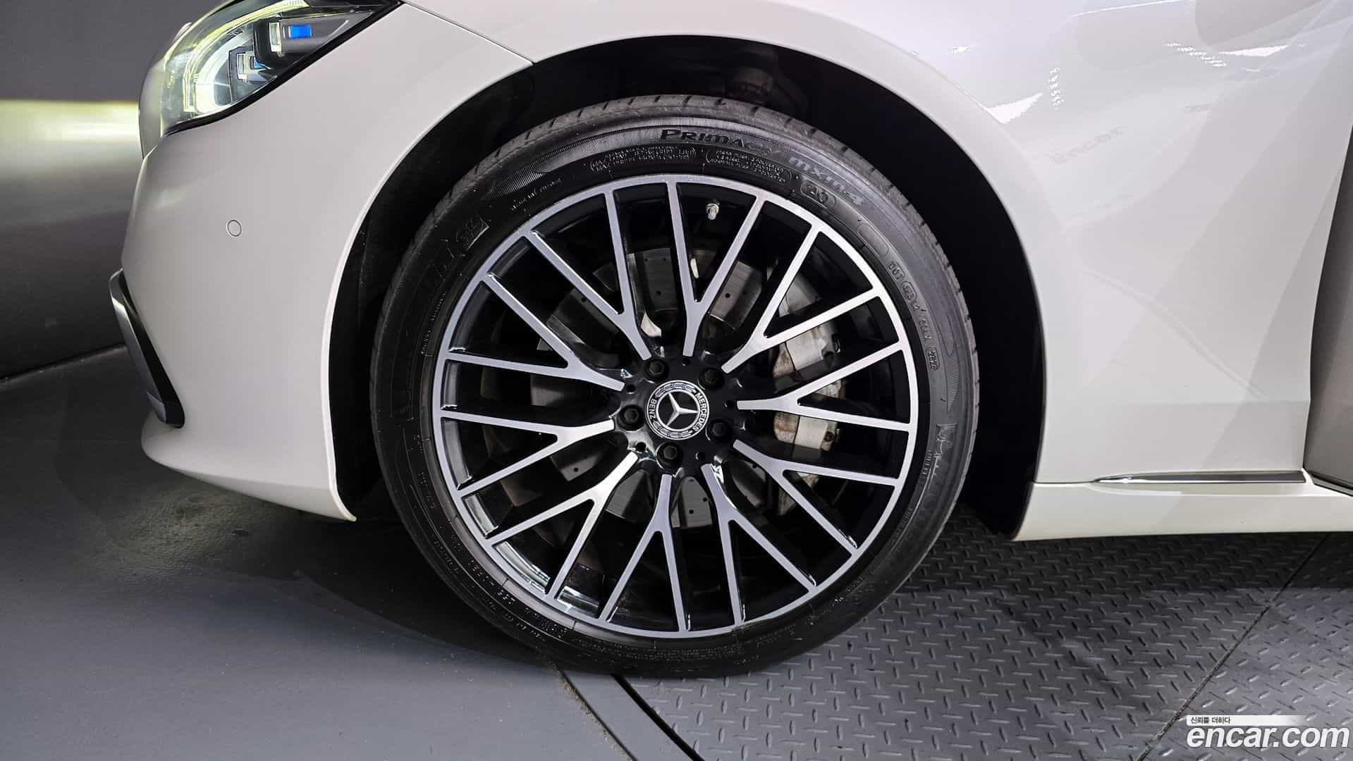 S-Class Mercedes-Benz 2022.6-OUTER-005