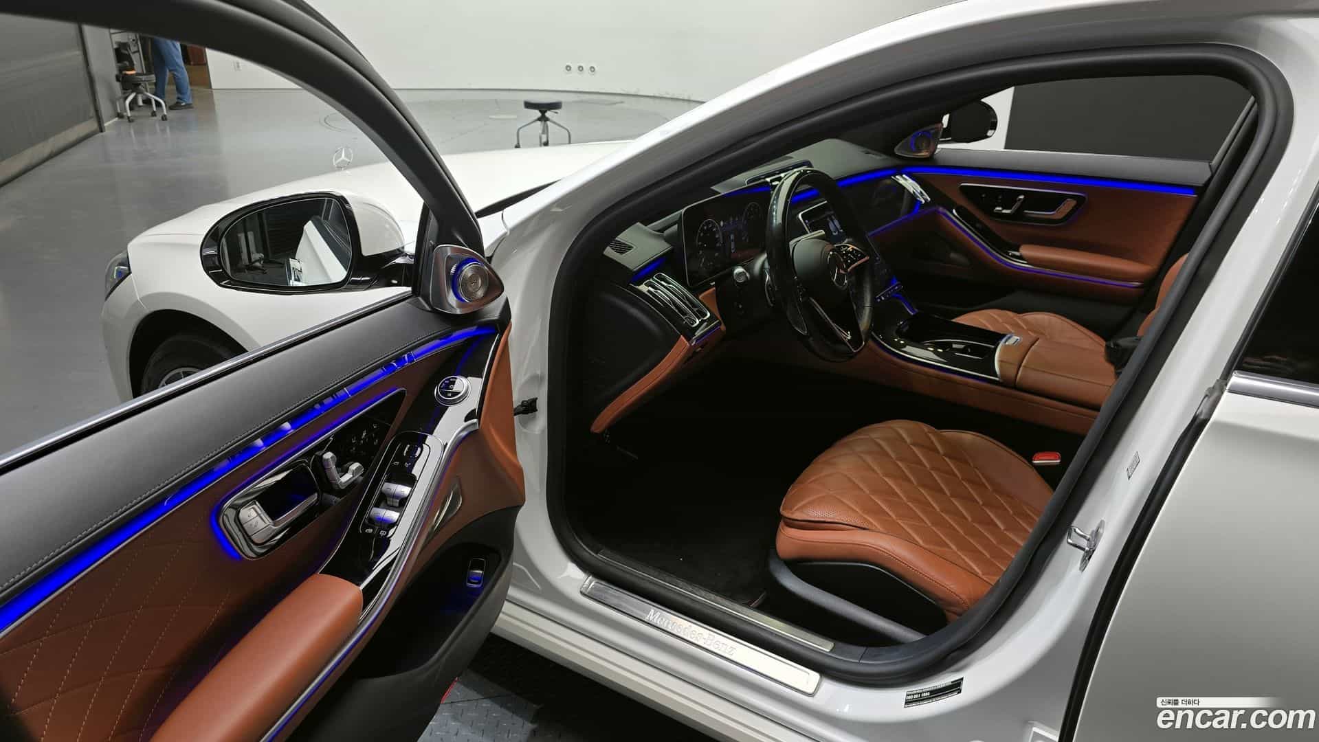 S-Class Mercedes-Benz 2022.6-INNER-010
