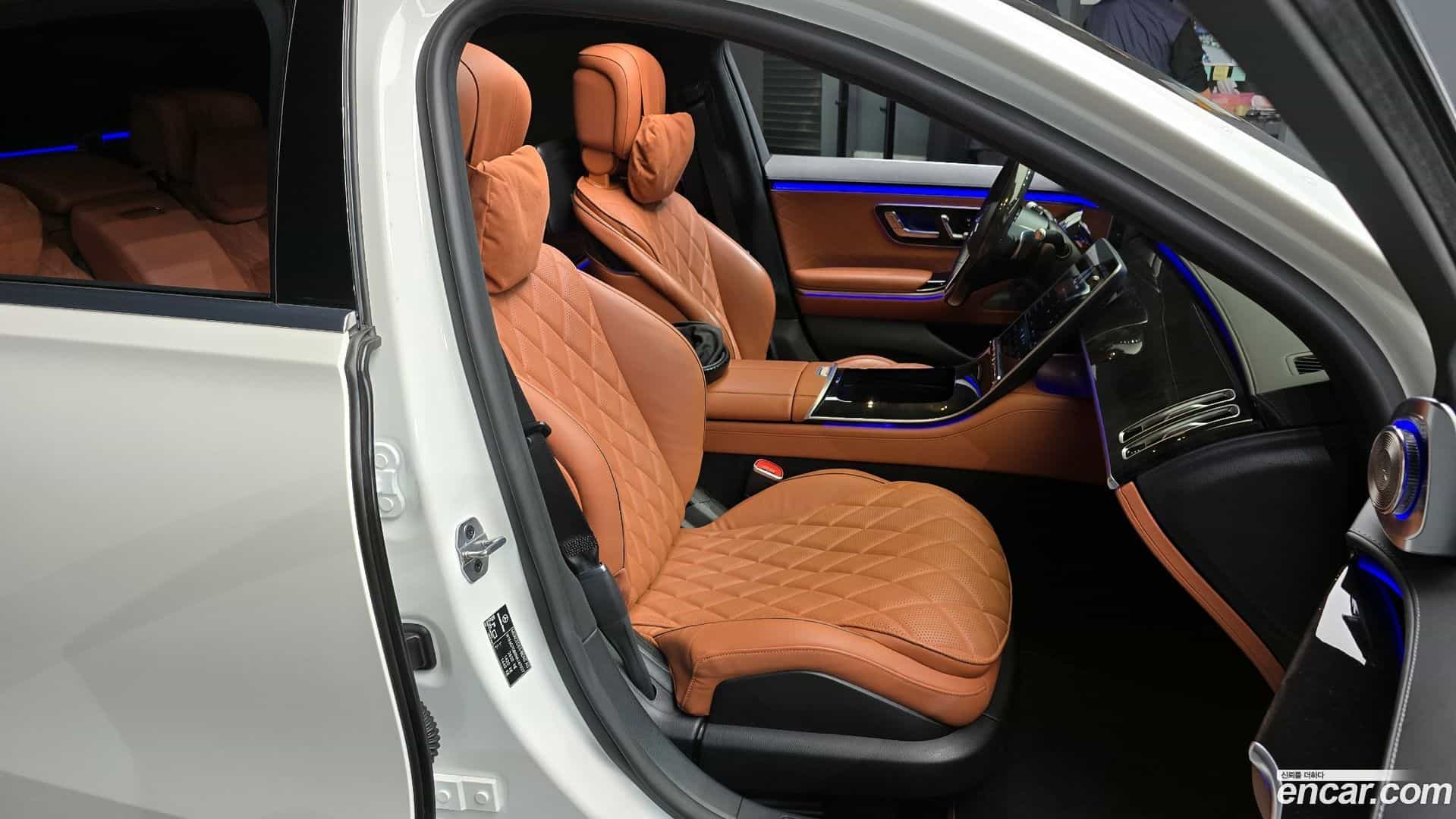 S-Class Mercedes-Benz 2022.6-OPTION-015