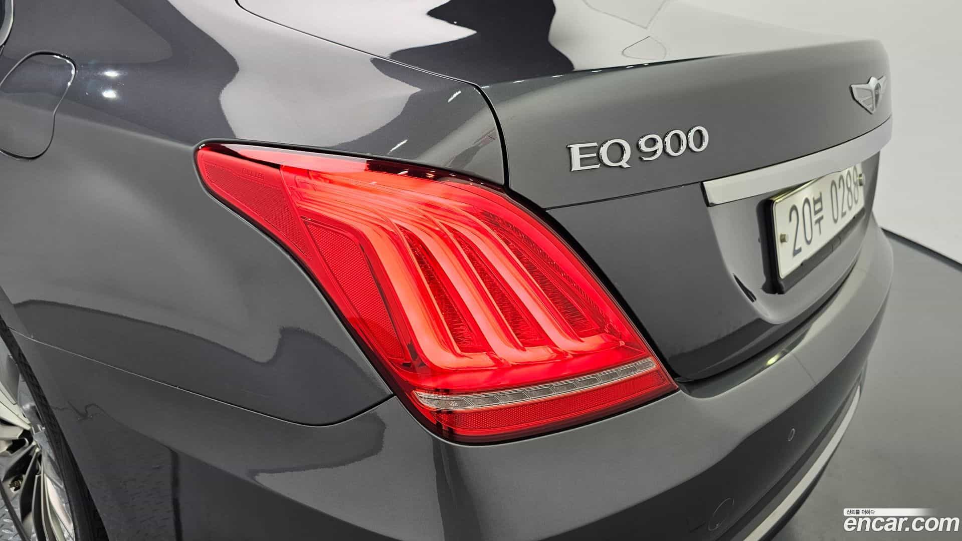 EQ900 Genesis 2016.10-OUTER-033