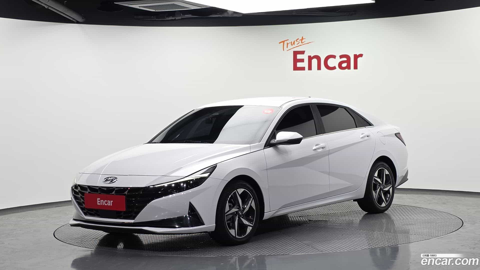 AVANTE Hyundai 2021.5-OUTER-001