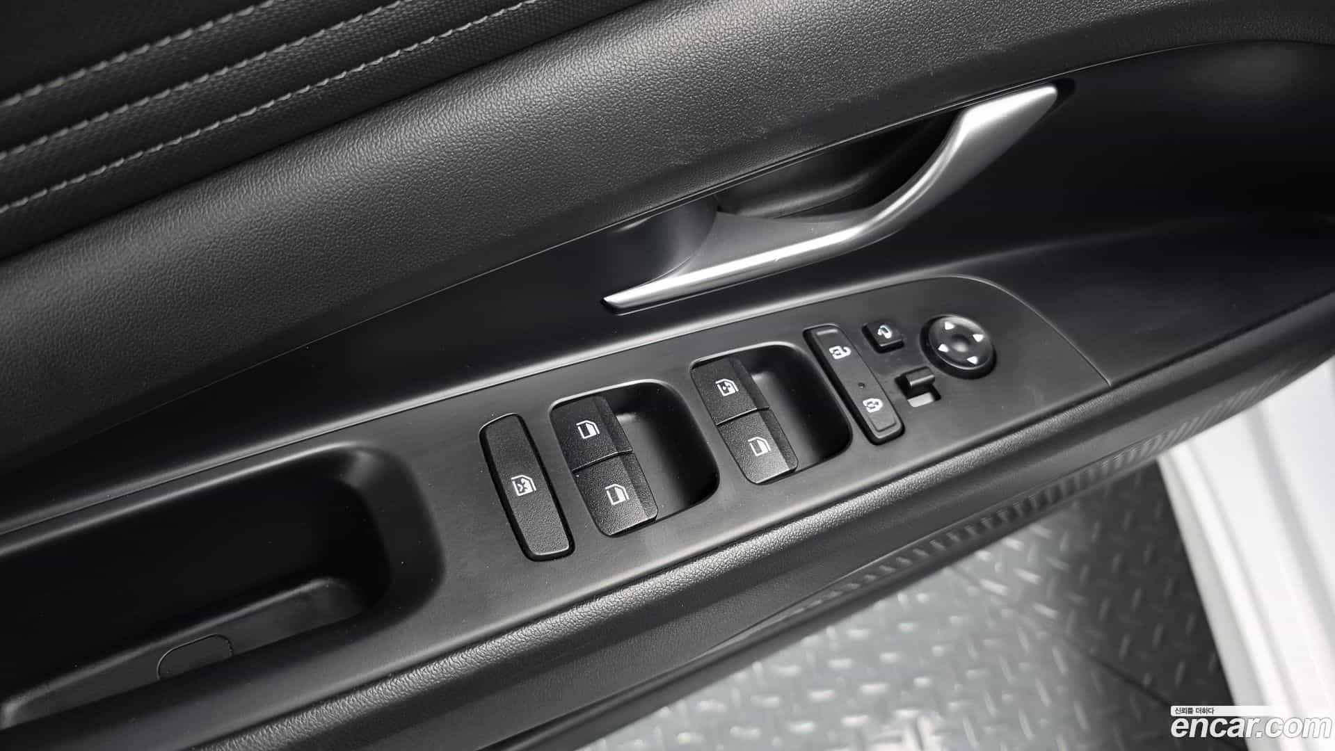 AVANTE Hyundai 2021.5-OPTION-040