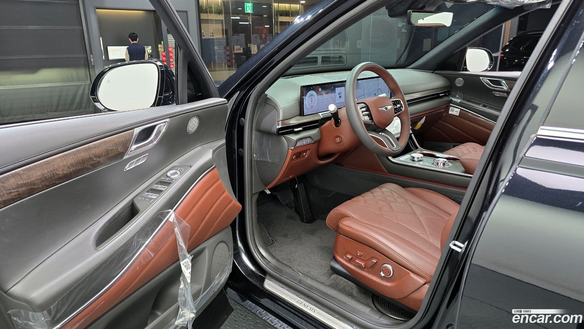 Main__Slider__Photo:GV80 Genesis 2024.2-9