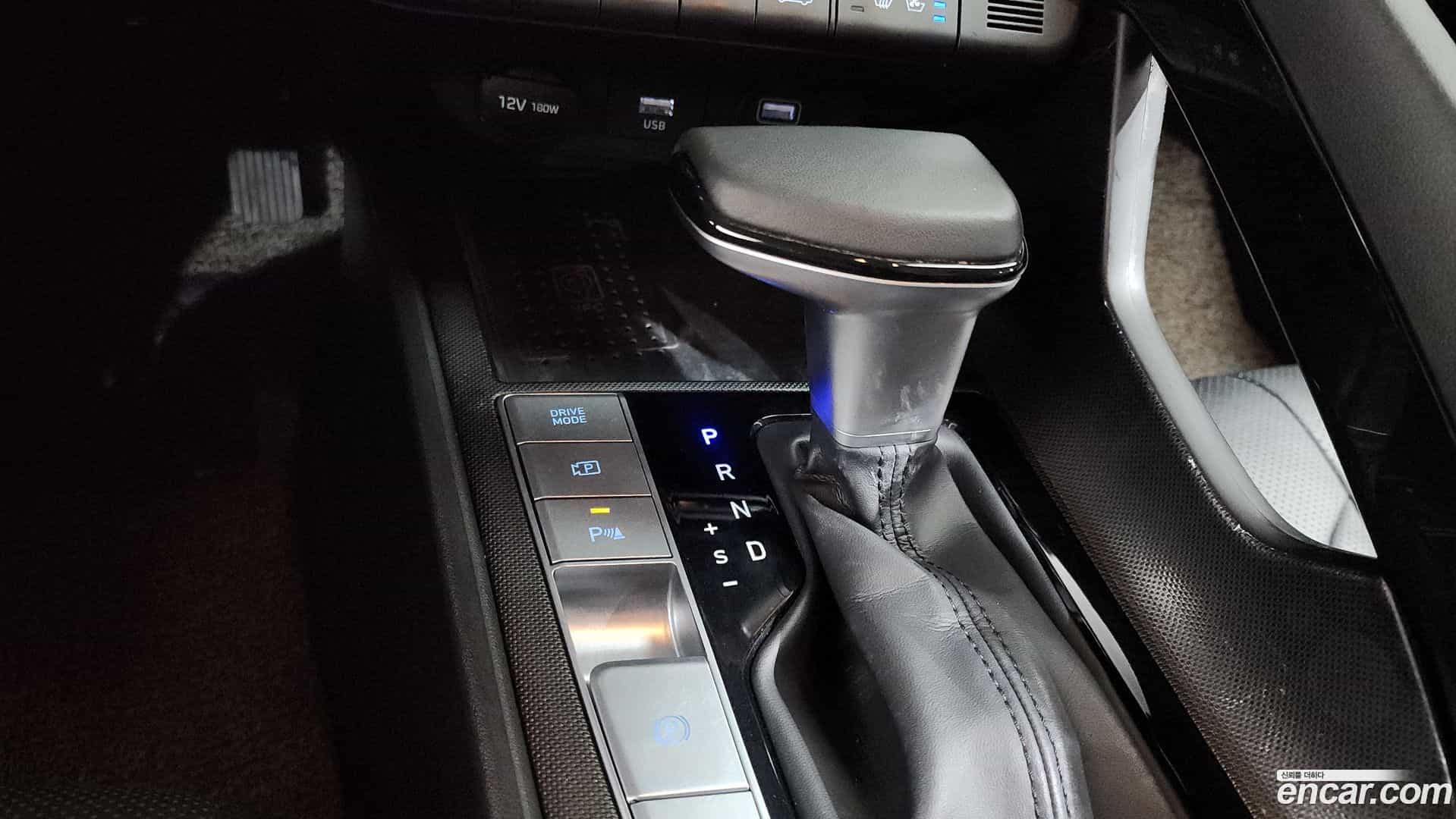 AVANTE Hyundai 2020.3-INNER-009