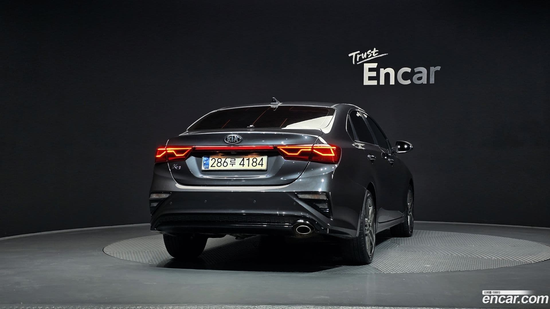 Main__Slider__Photo:K3 Kia 2021.0-3