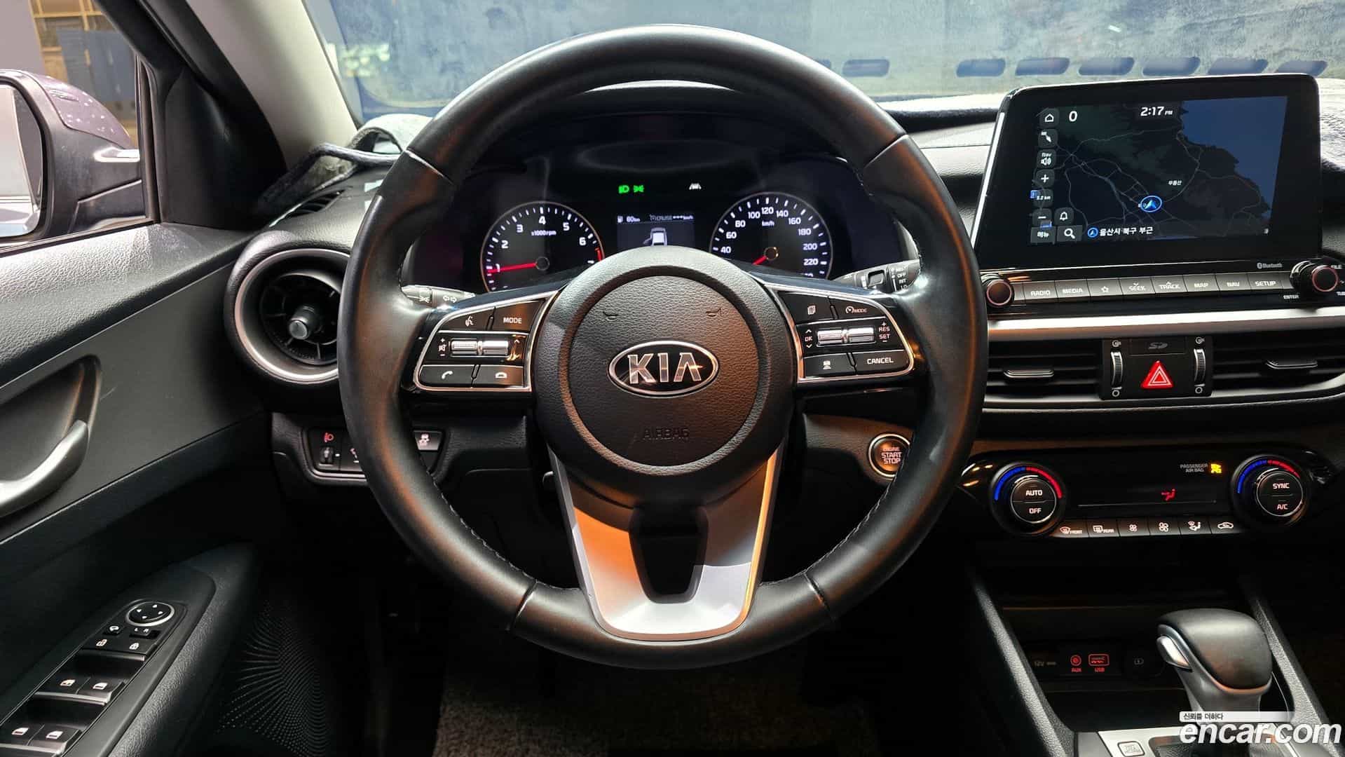 K3 Kia 2021.0-OPTION-017