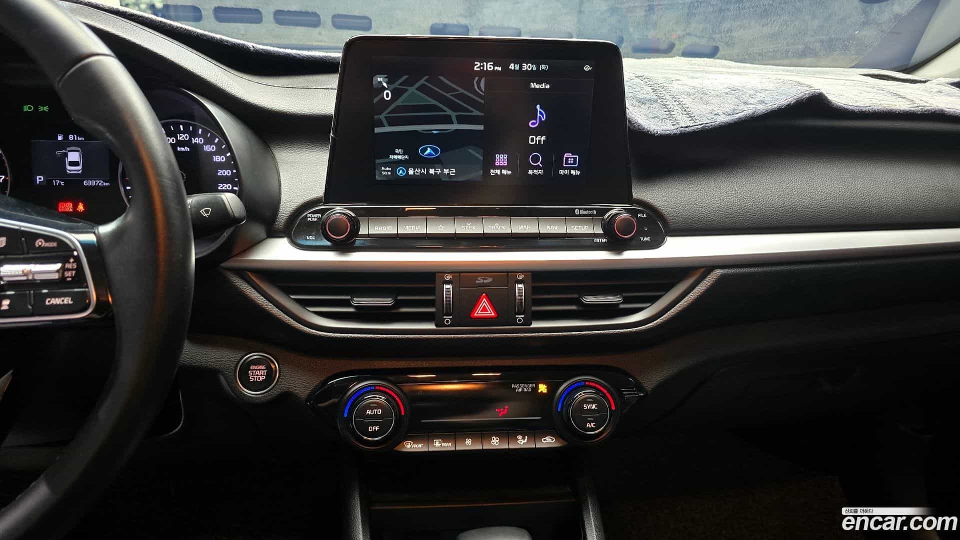 K3 Kia 2021.0-OPTION-018