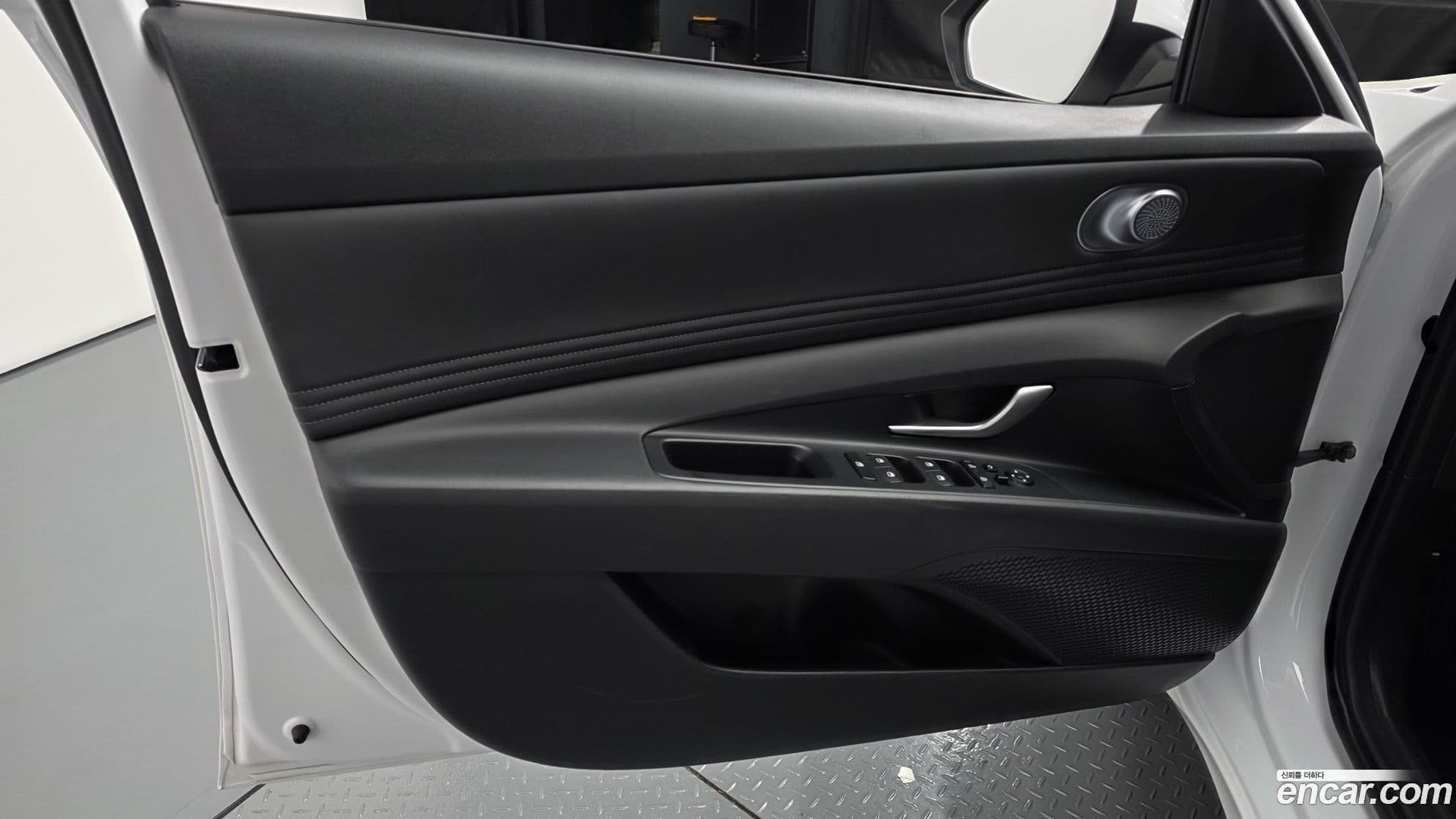 Main__Slider__Photo:AVANTE Hyundai 2023.5-23
