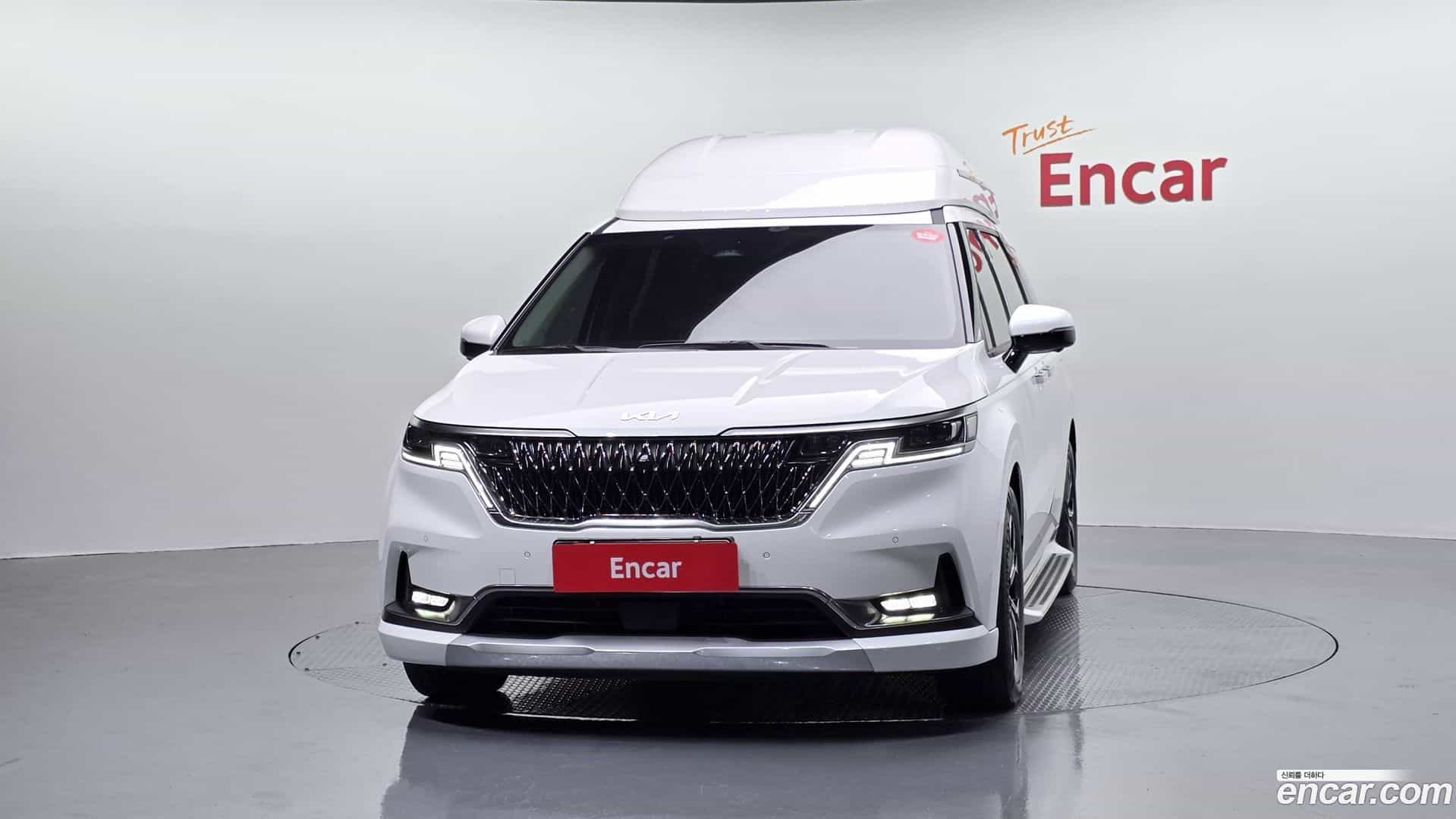 Canival Kia 2023.4-OUTER-003