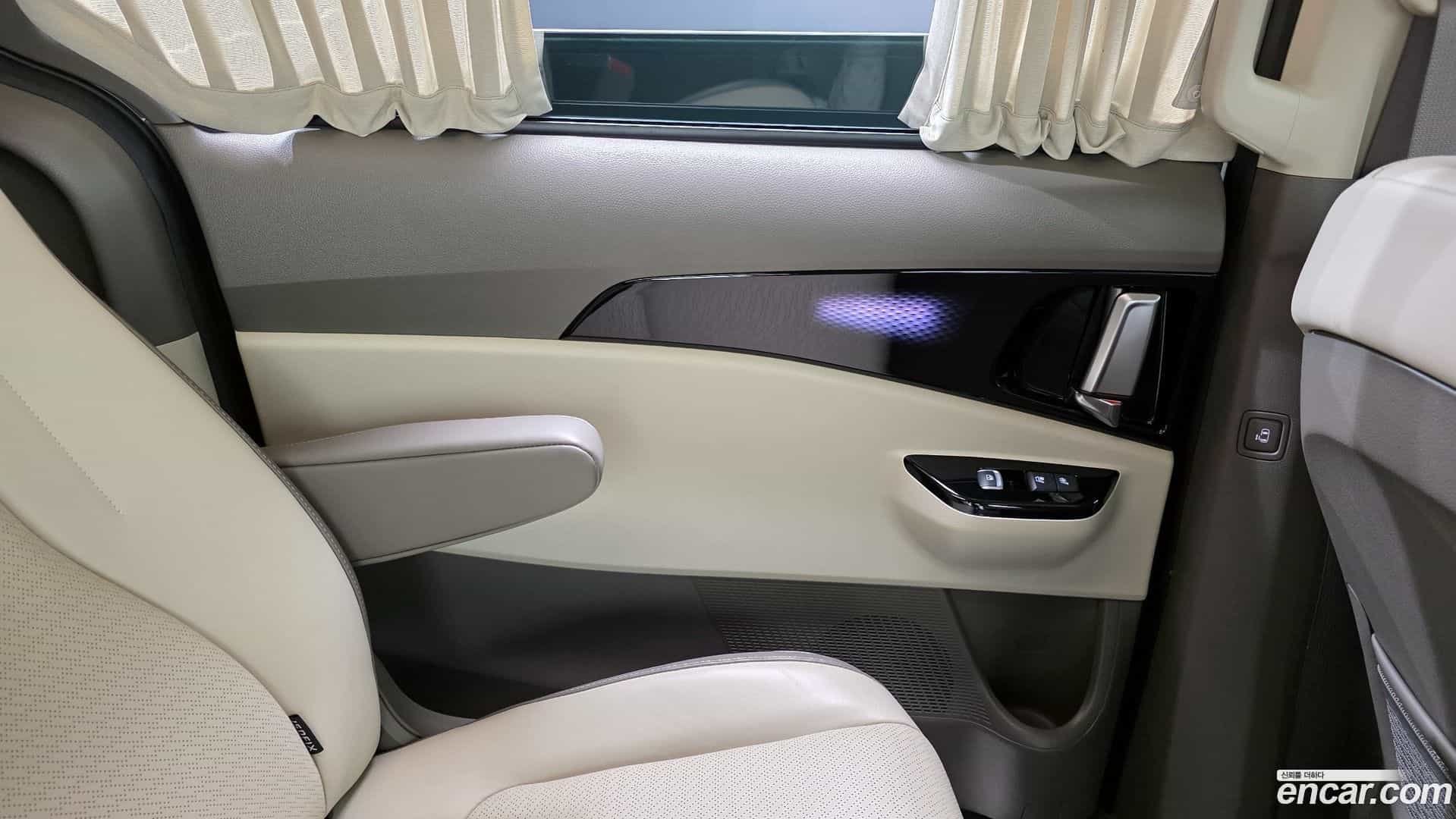 Canival Kia 2023.4-INNER-035