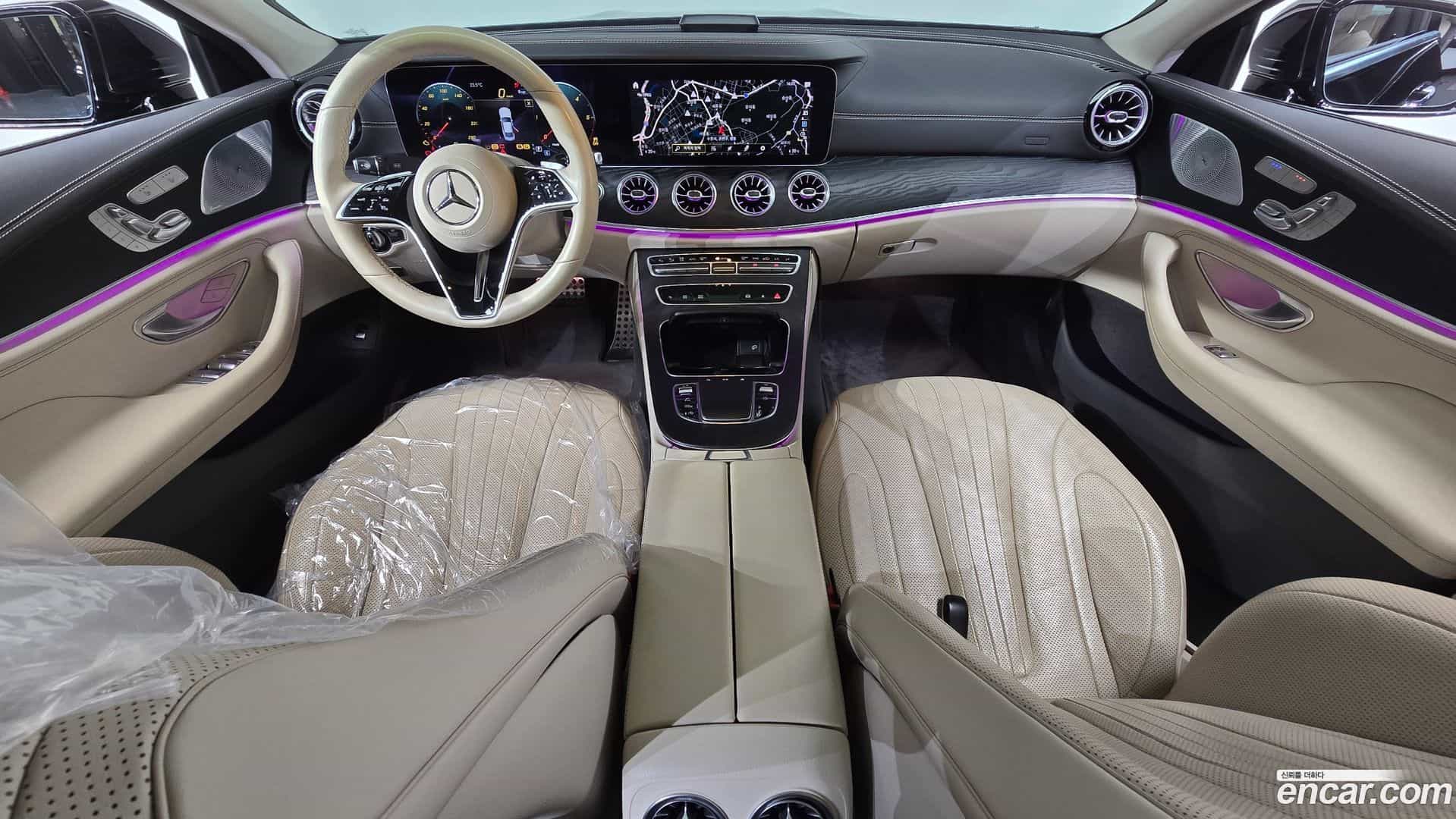 CLS-Class Mercedes-Benz 2022.4-INNER-007