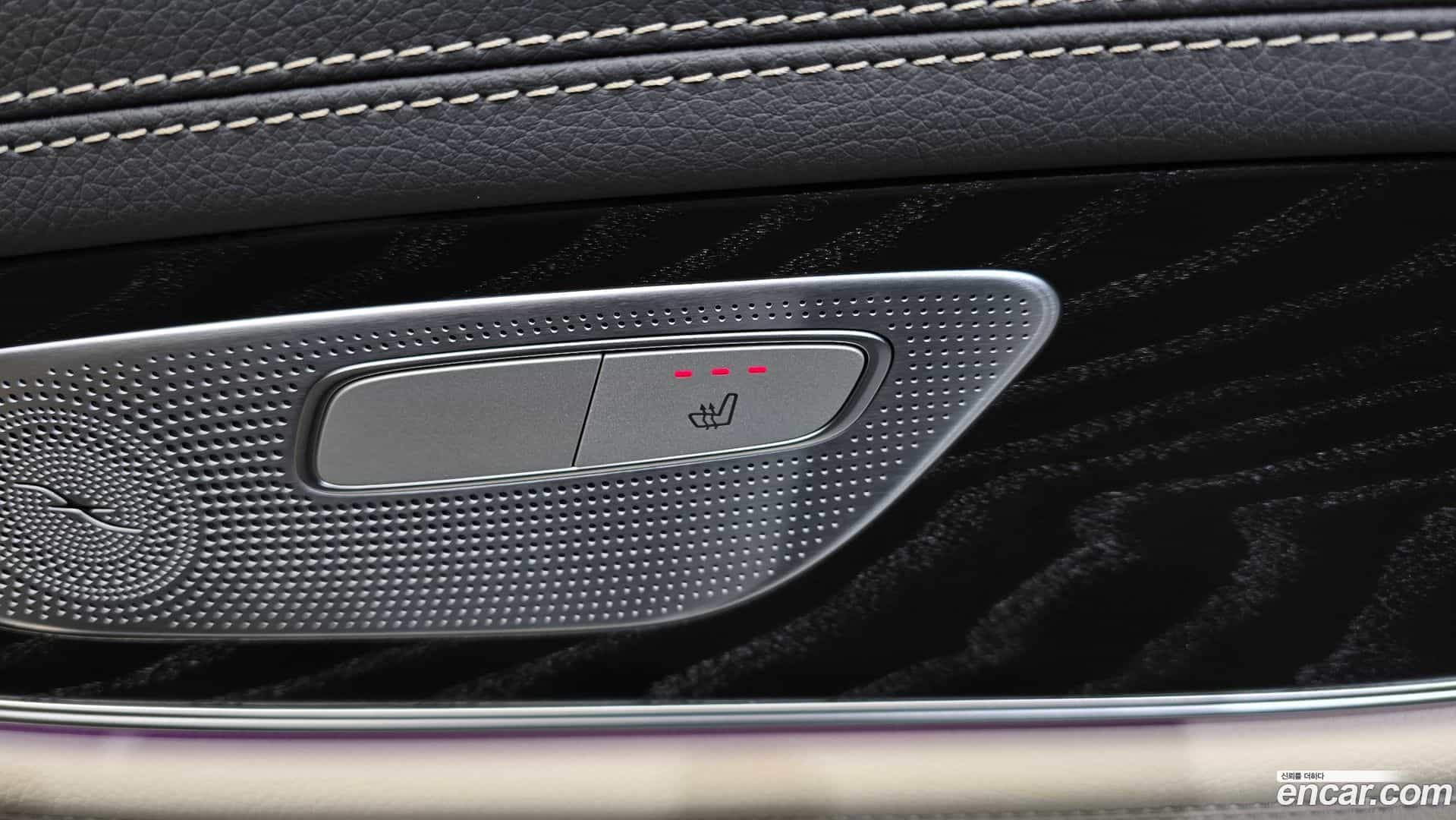 CLS-Class Mercedes-Benz 2022.4-OPTION-022