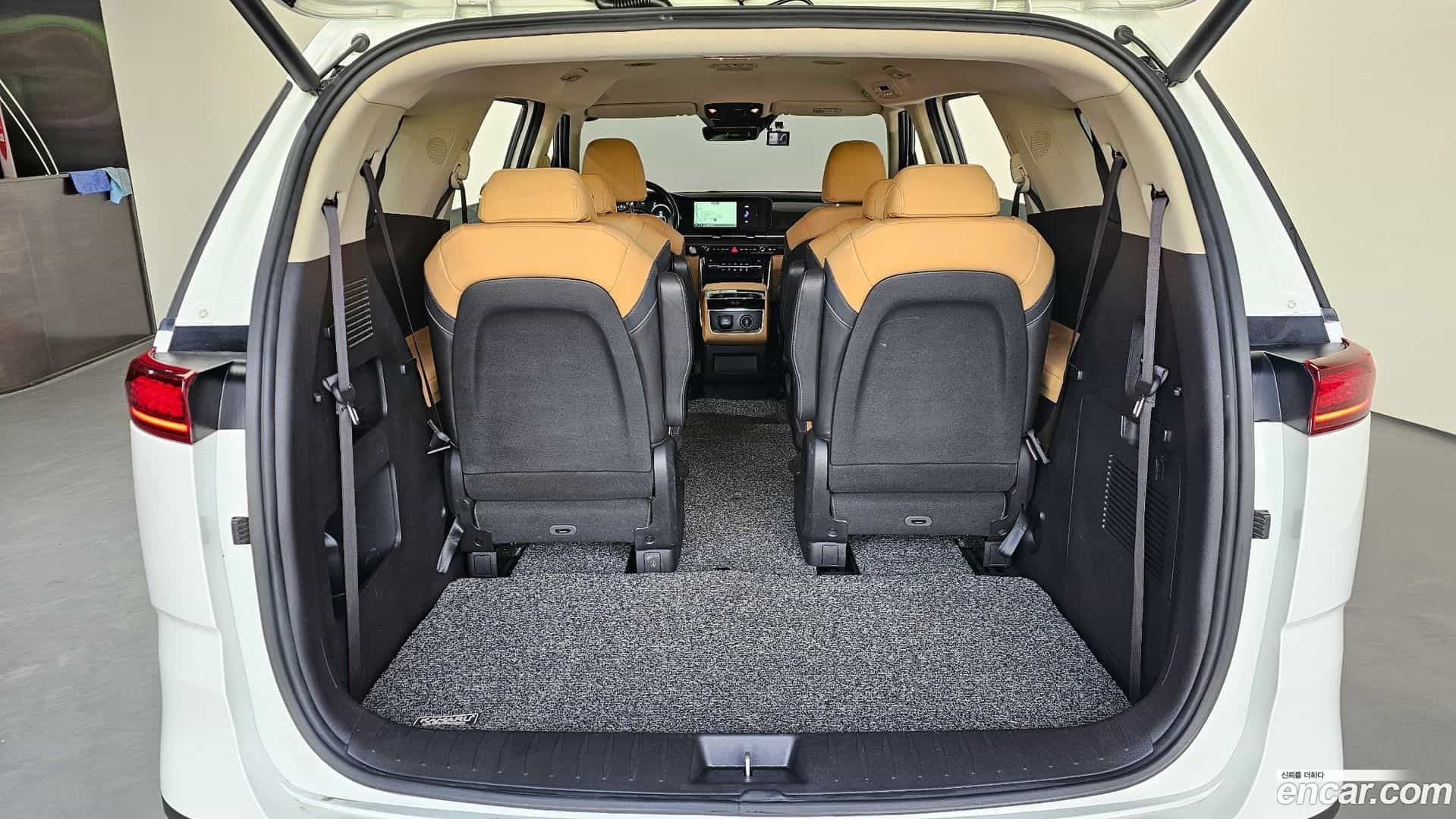 Canival Kia 2022.3-OPTION-042