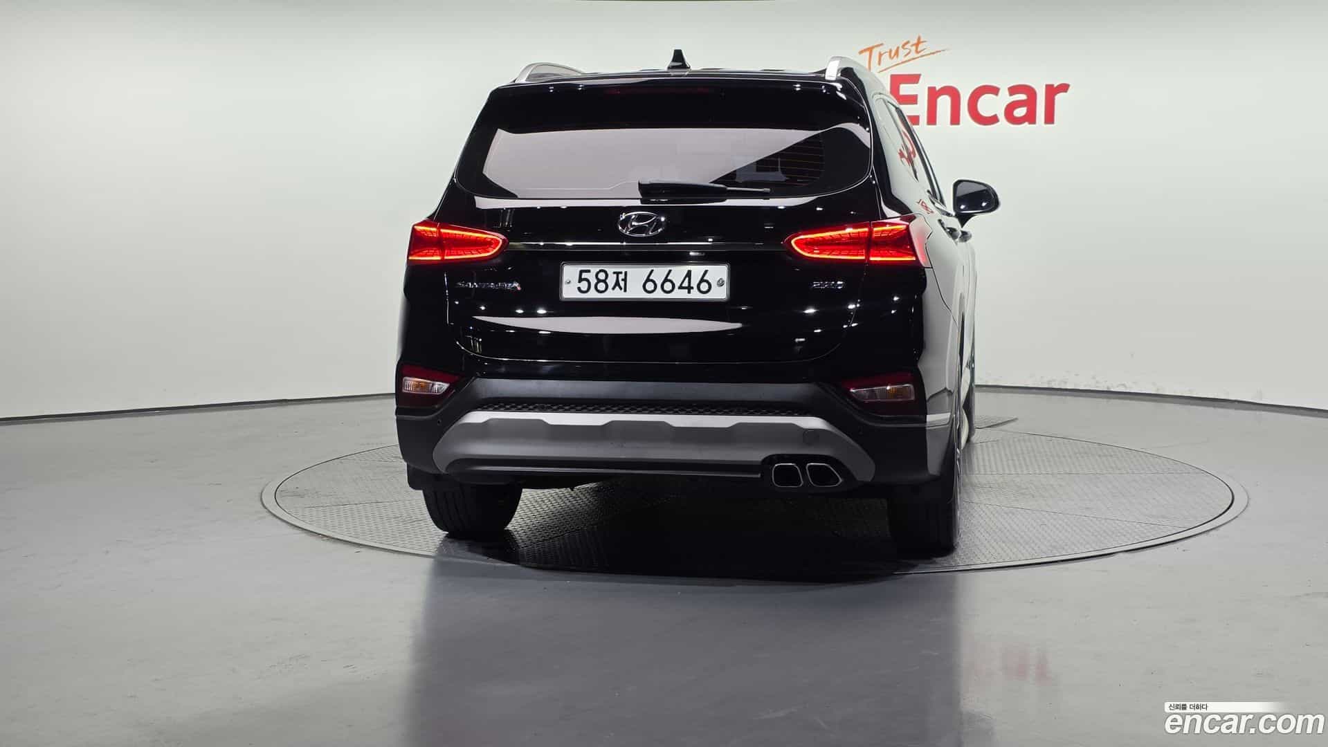 Santafe Hyundai 2018.3-OUTER-004