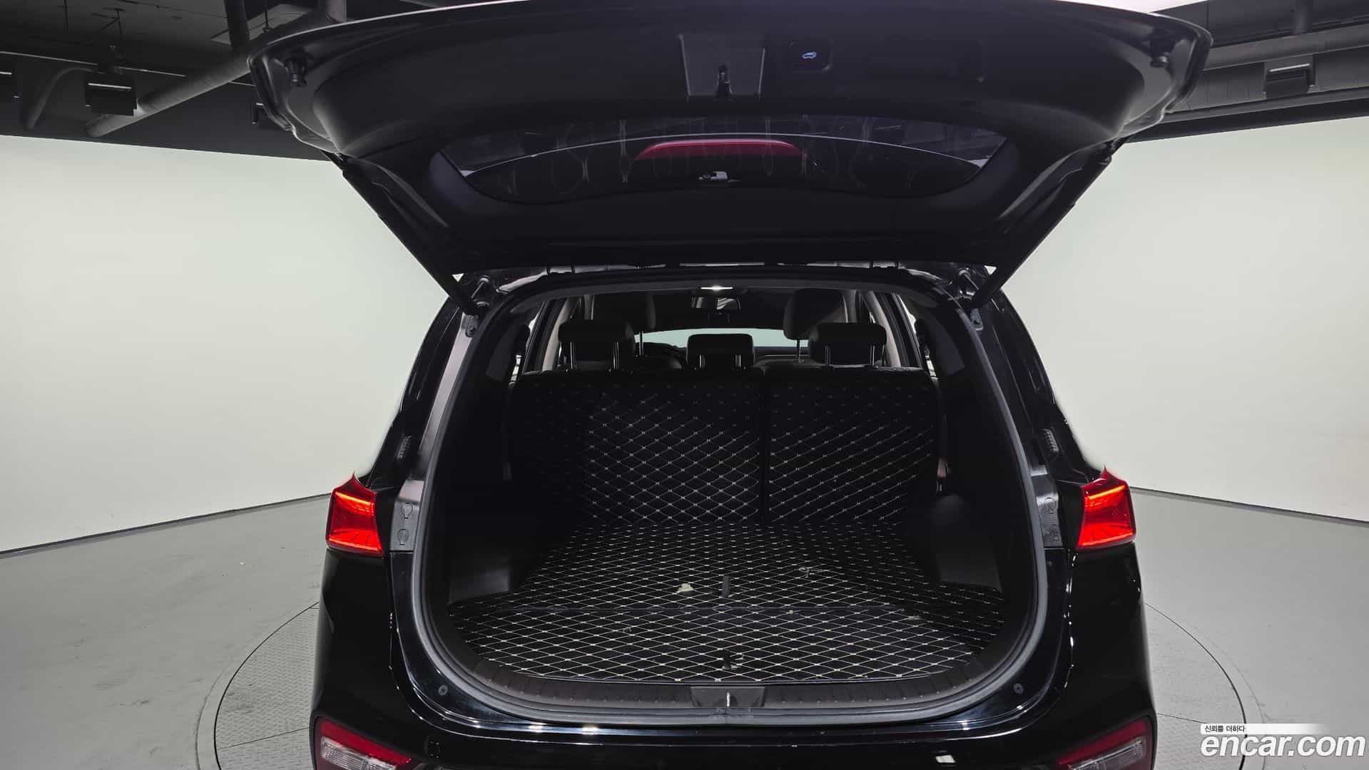 Santafe Hyundai 2018.3-OPTION-024