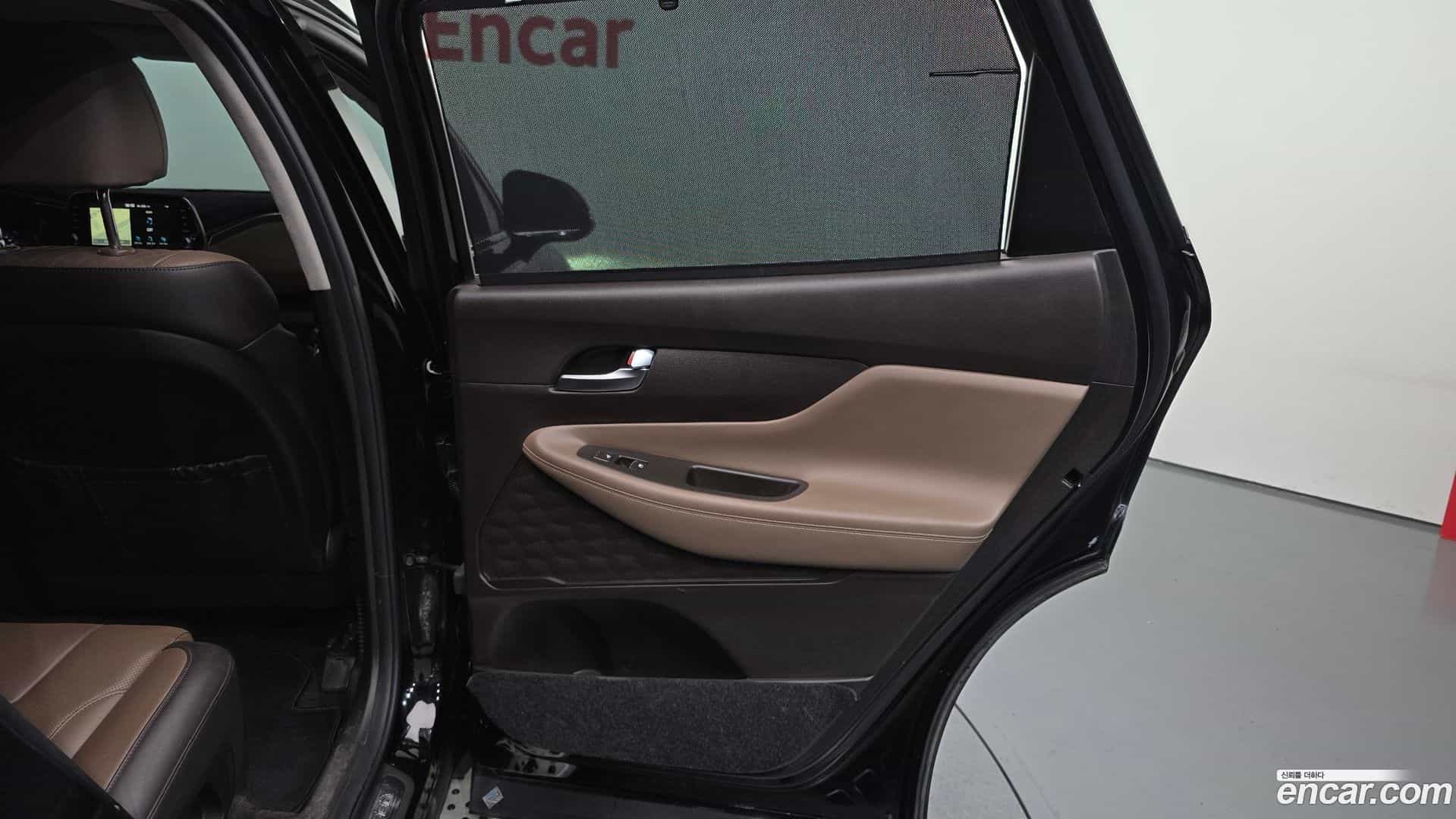 Santafe Hyundai 2018.3-INNER-035