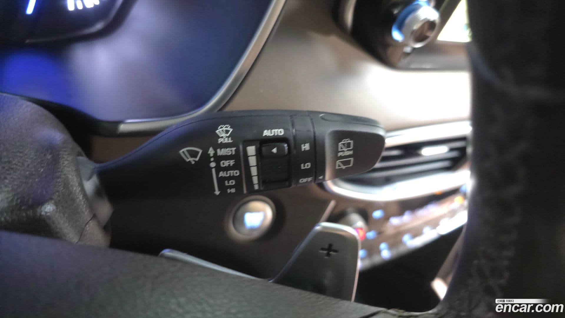 Main__Slider__Photo:Santafe Hyundai 2018.3-26