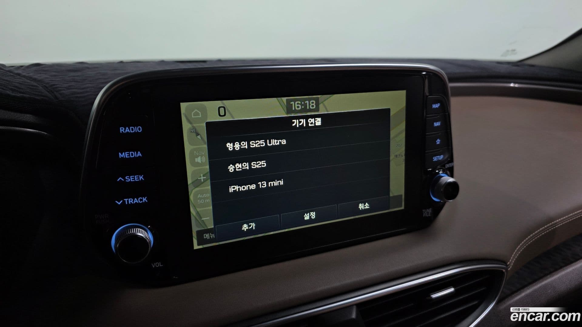 Main__Slider__Photo:Santafe Hyundai 2018.3-31
