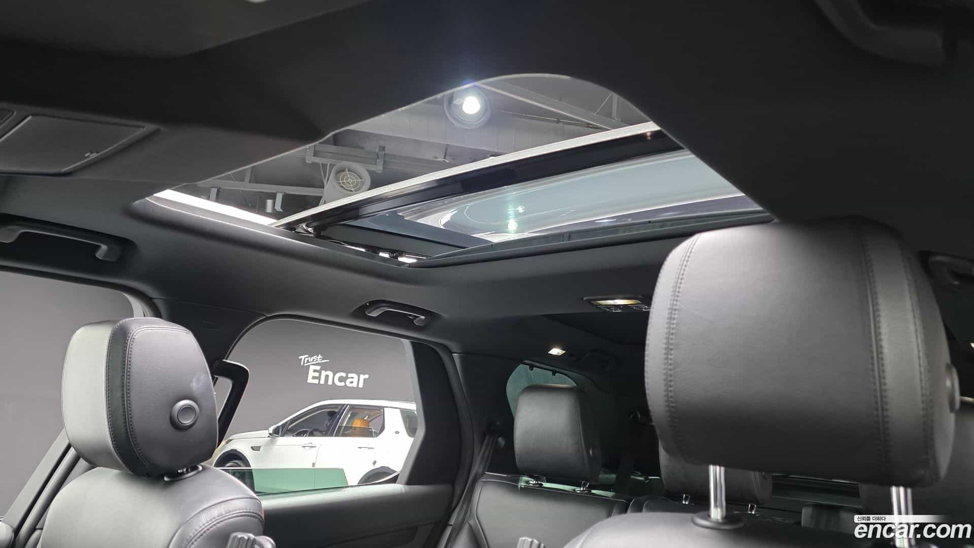 Discovery Land Rover 2017.6-OPTION-021