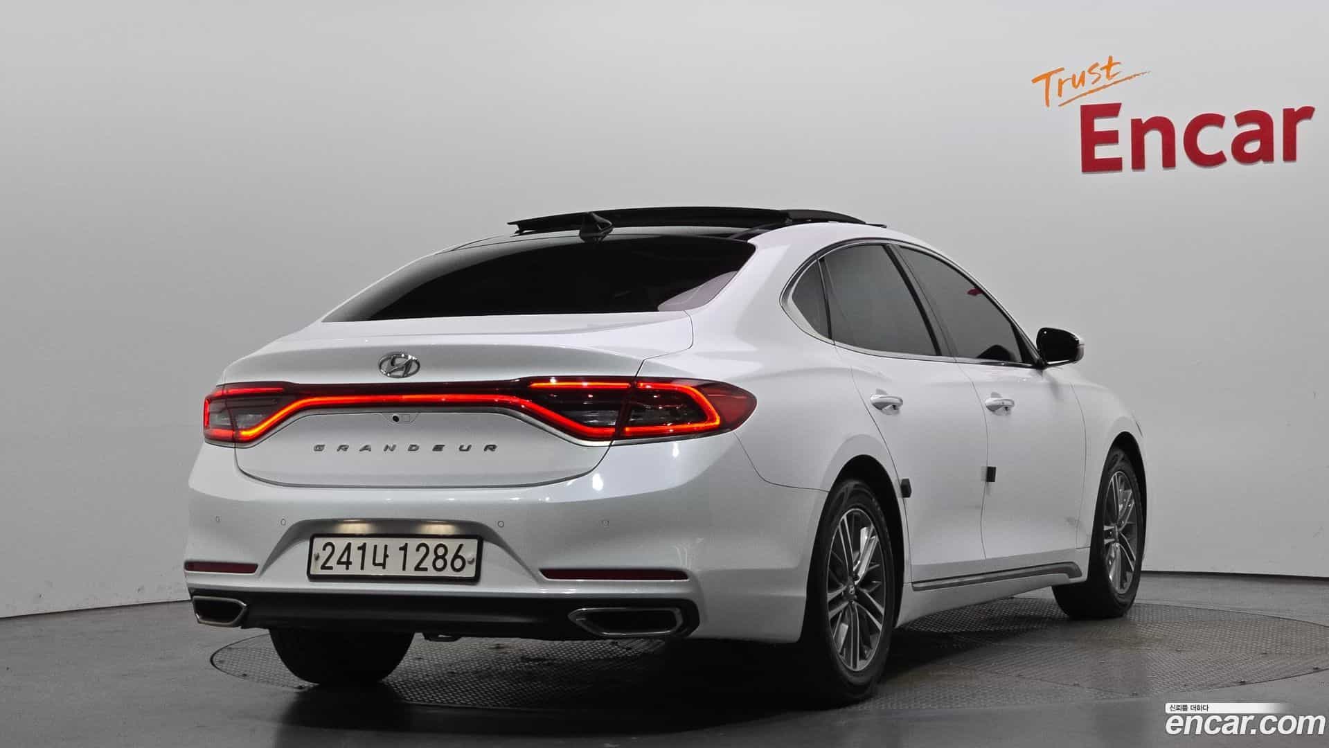 Grandeur Hyundai 2019.2-OUTER-002