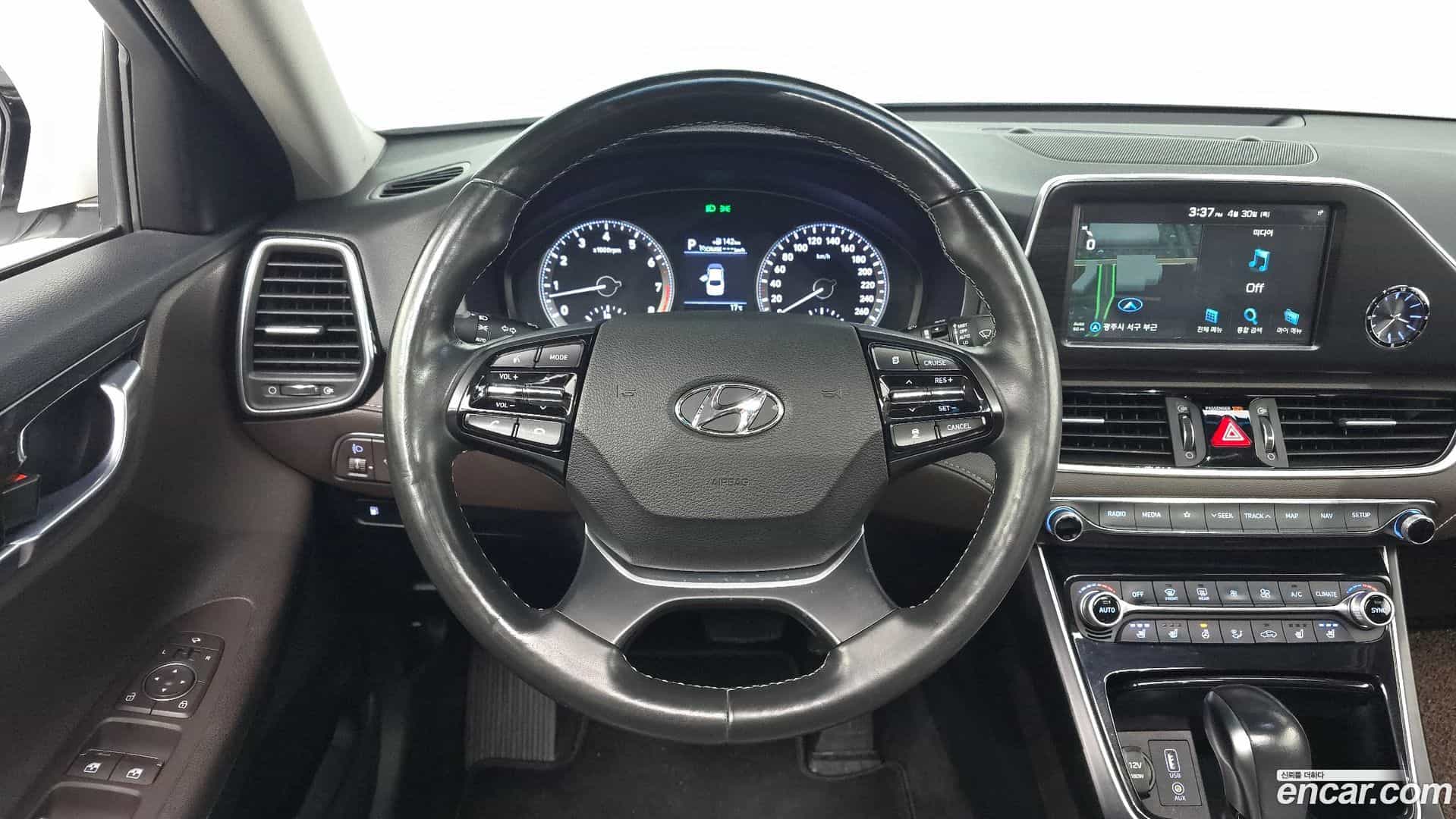 Grandeur Hyundai 2019.2-OPTION-017