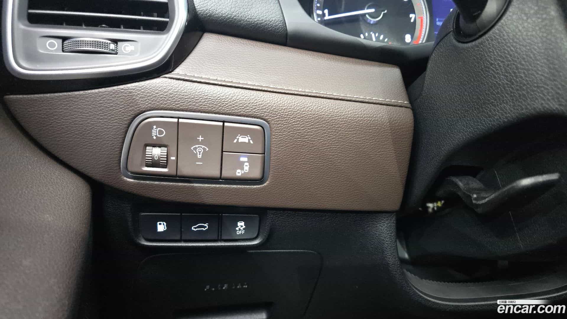 Grandeur Hyundai 2019.2-OPTION-020