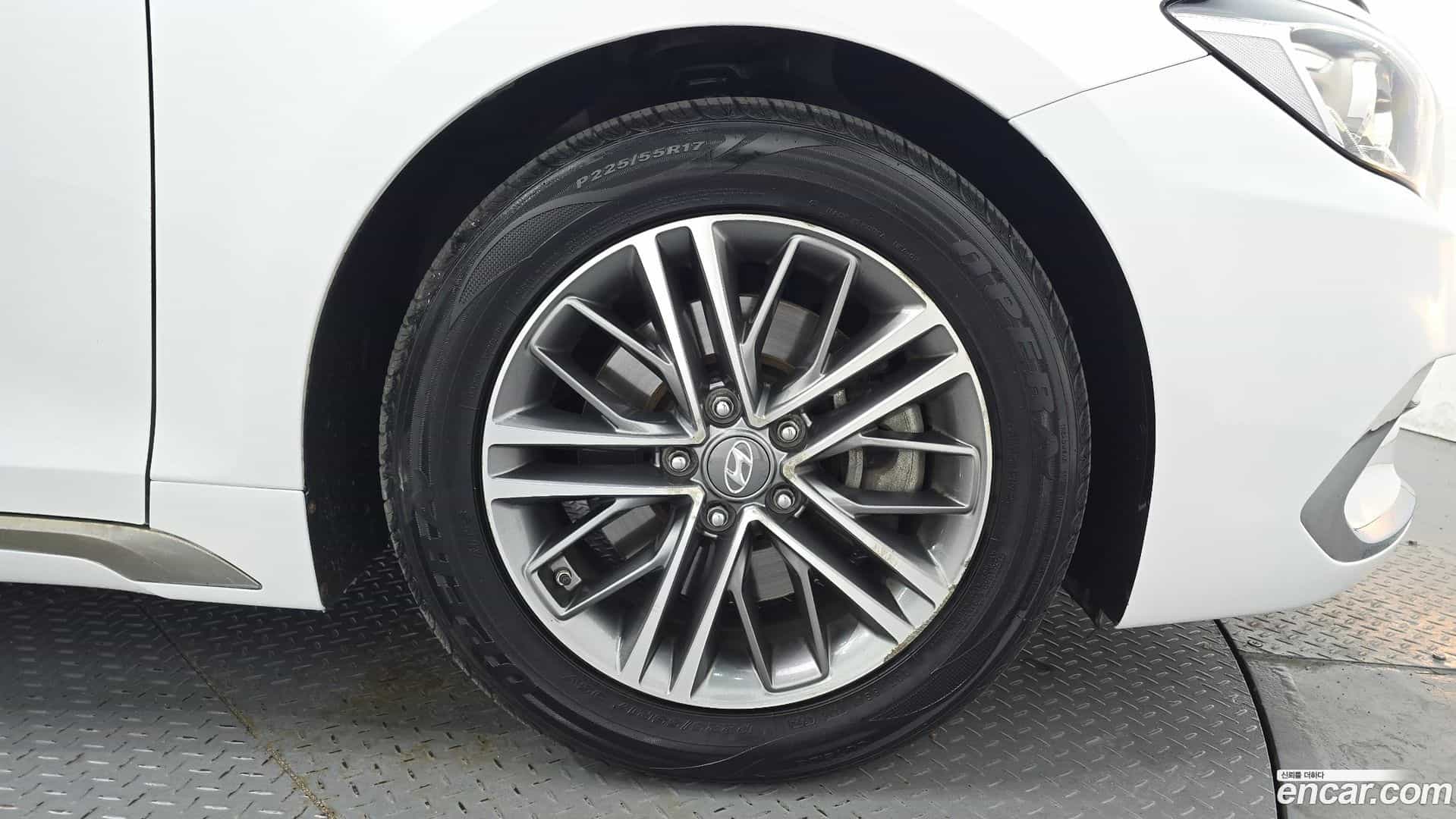 Grandeur Hyundai 2019.2-OUTER-031