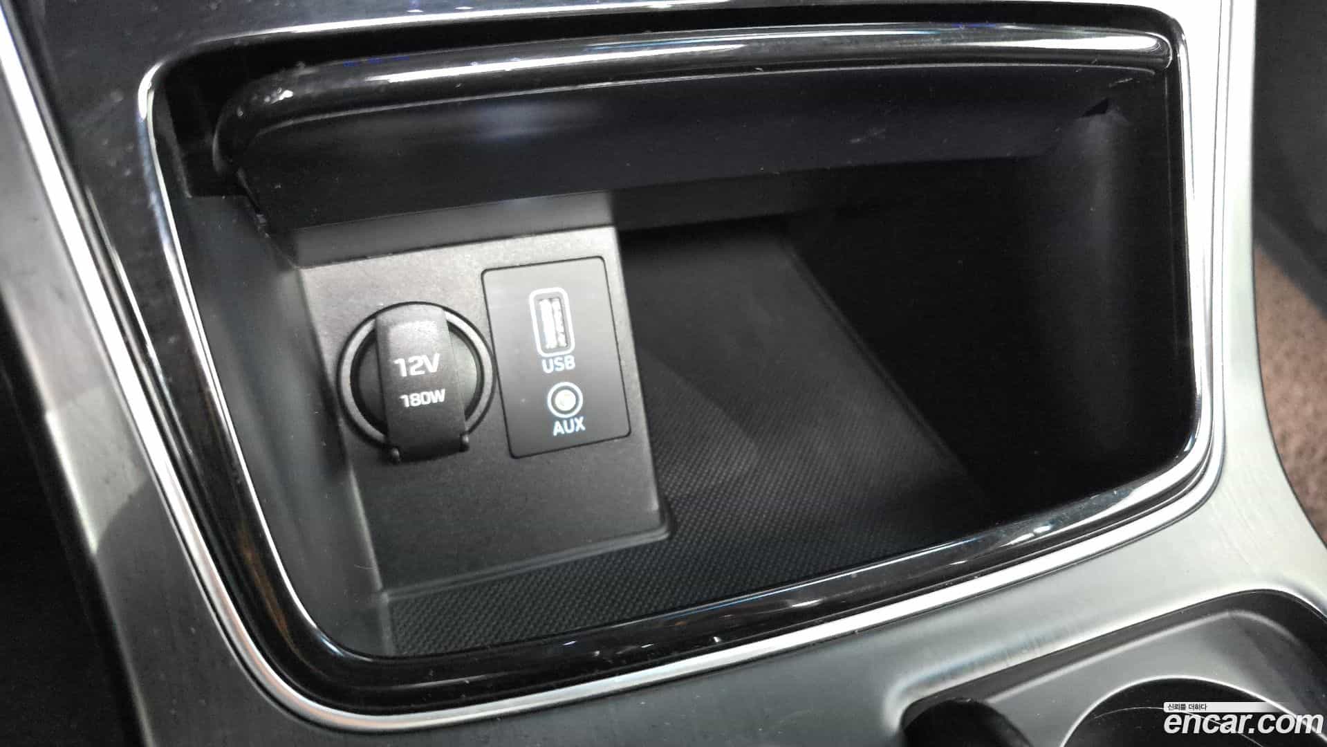 Grandeur Hyundai 2019.2-OPTION-045