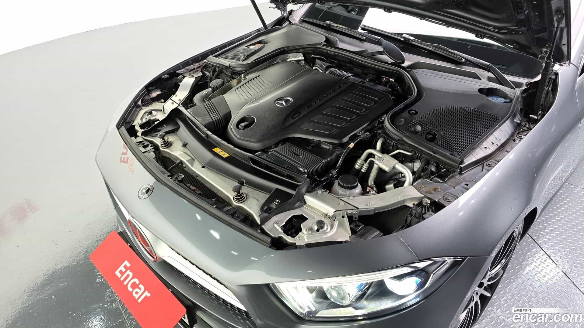 CLS-Class Mercedes-Benz 2019.8-OUTER-006