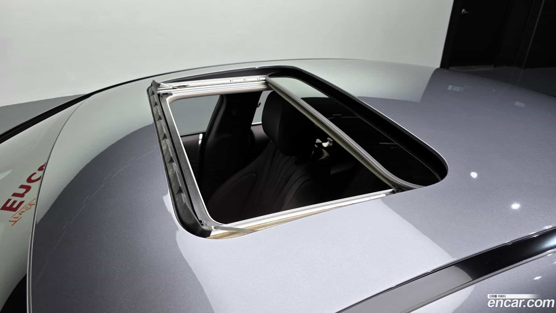 CLS-Class Mercedes-Benz 2019.8-OPTION-022