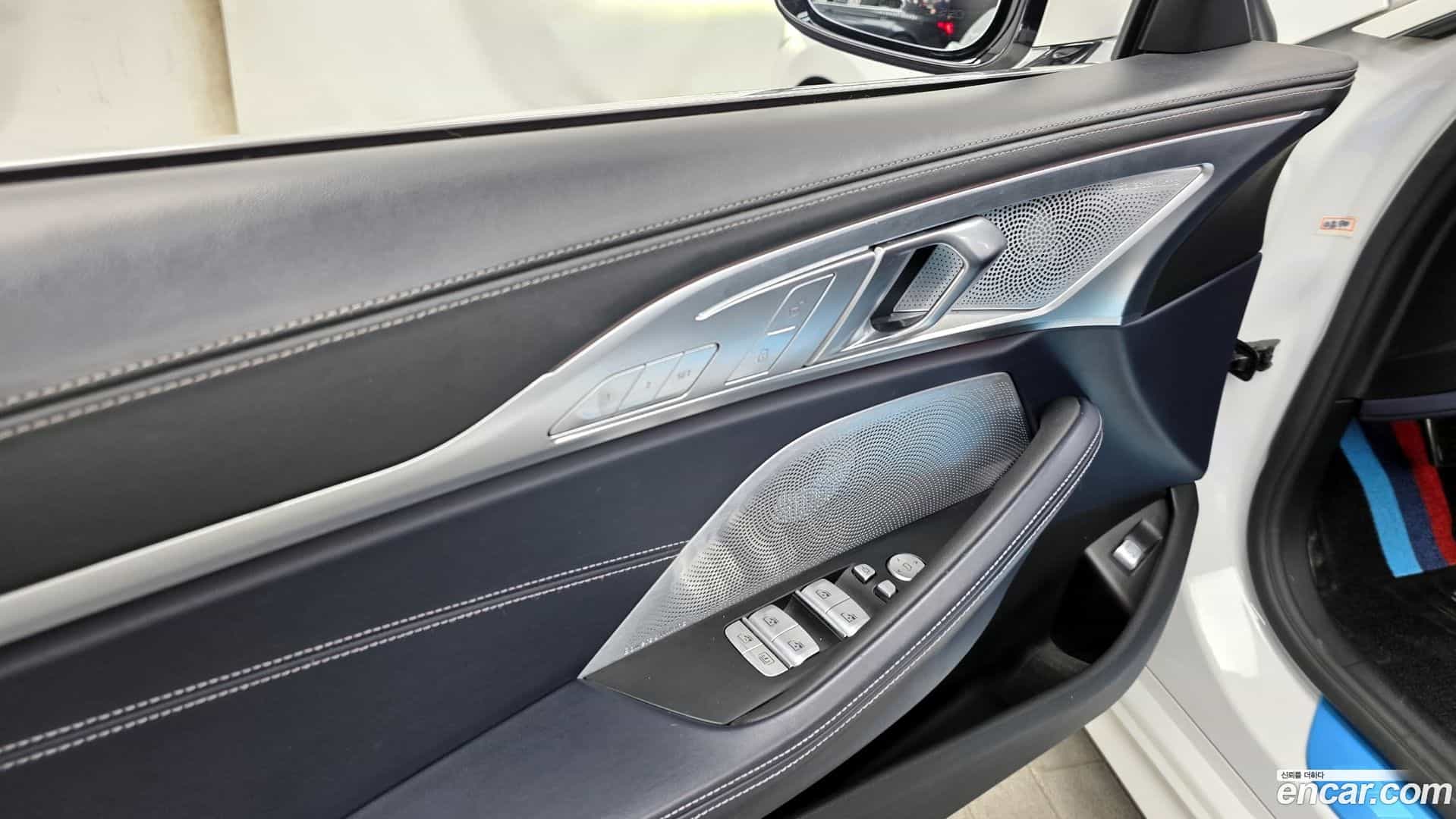 8-Series BMW 2021.1-OPTION-043